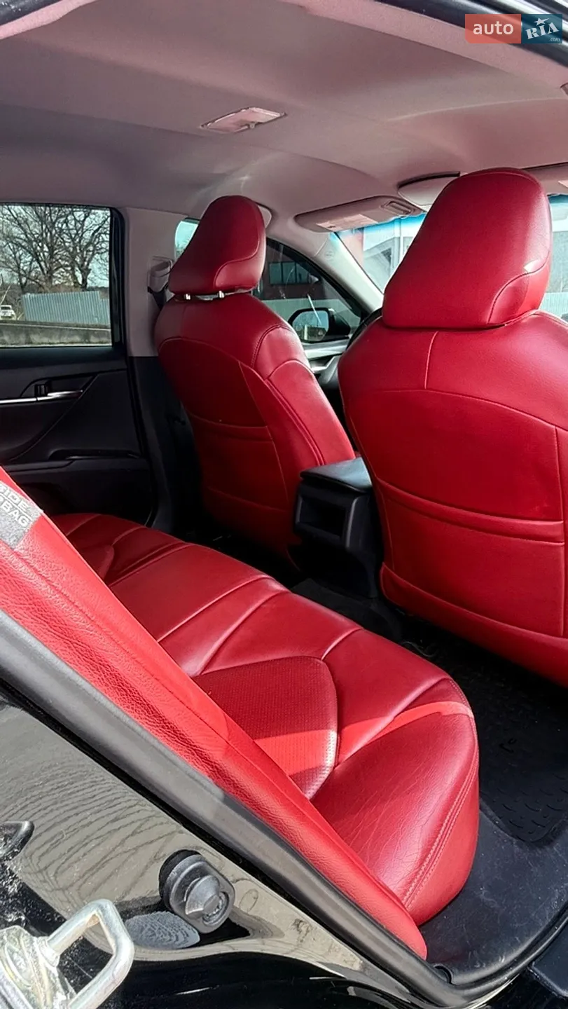 2019 Toyota Camry - мініатюра 19