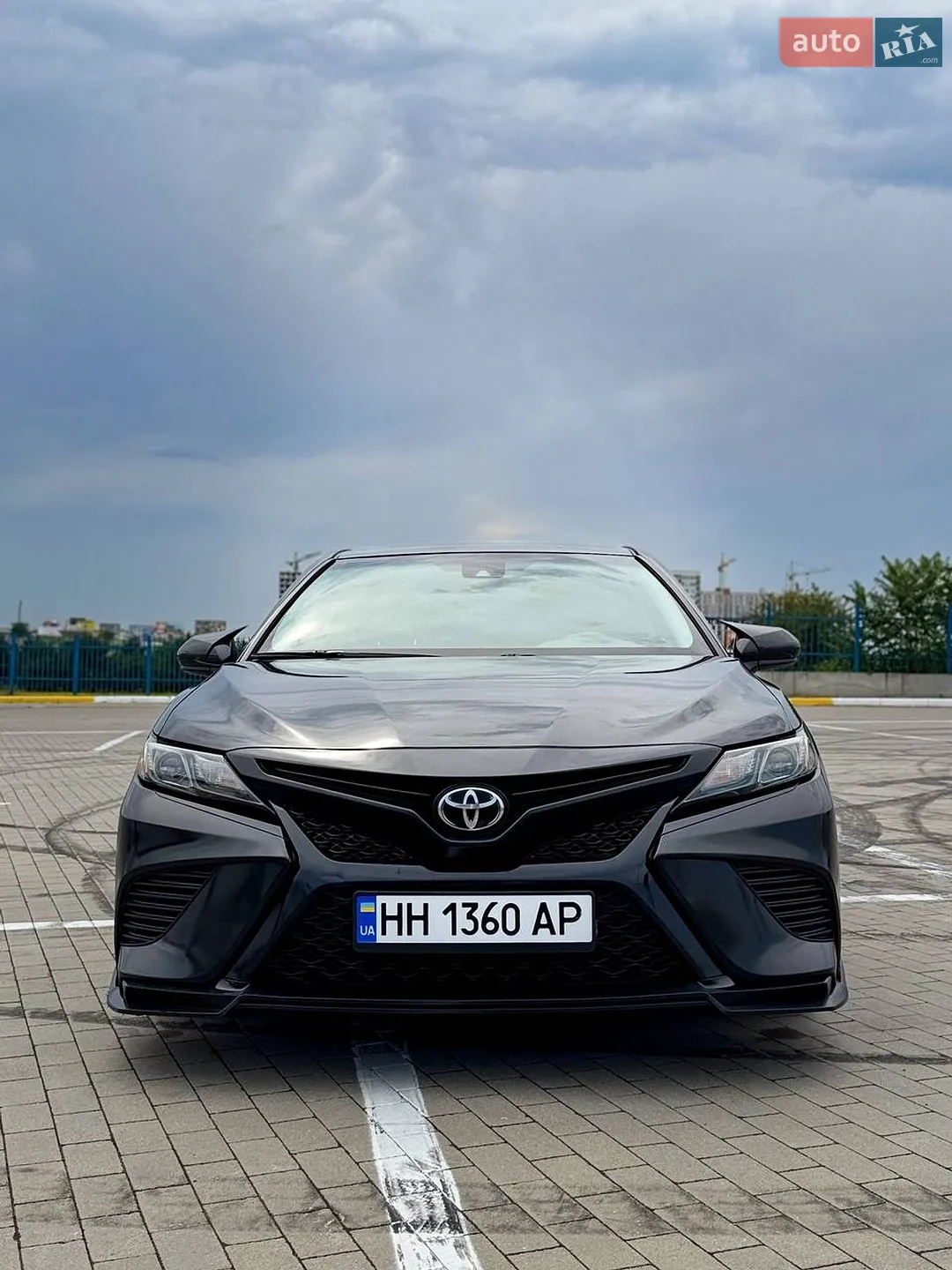 2020 Toyota Camry - мініатюра 2