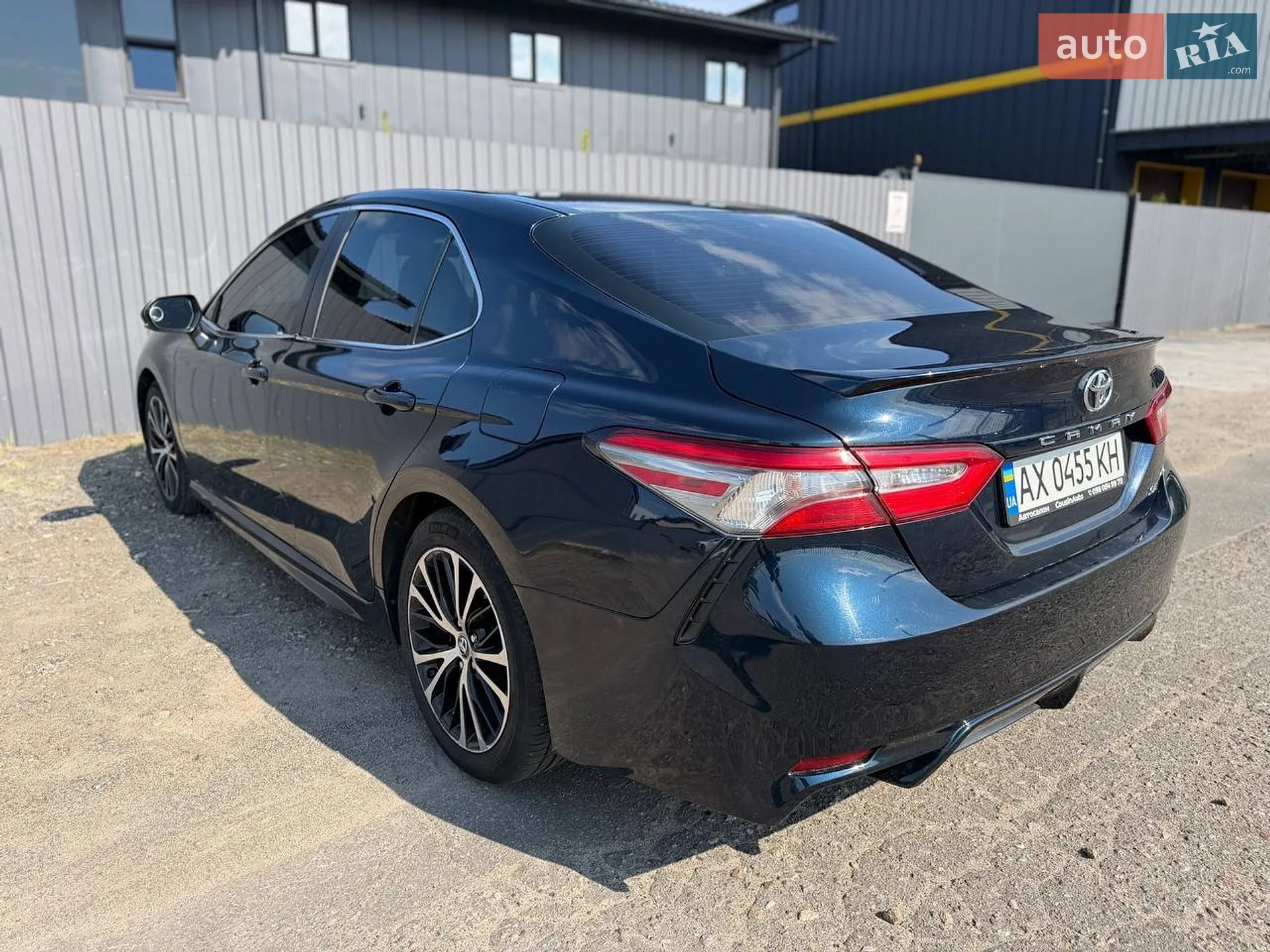 2018 Toyota Camry - мініатюра 8
