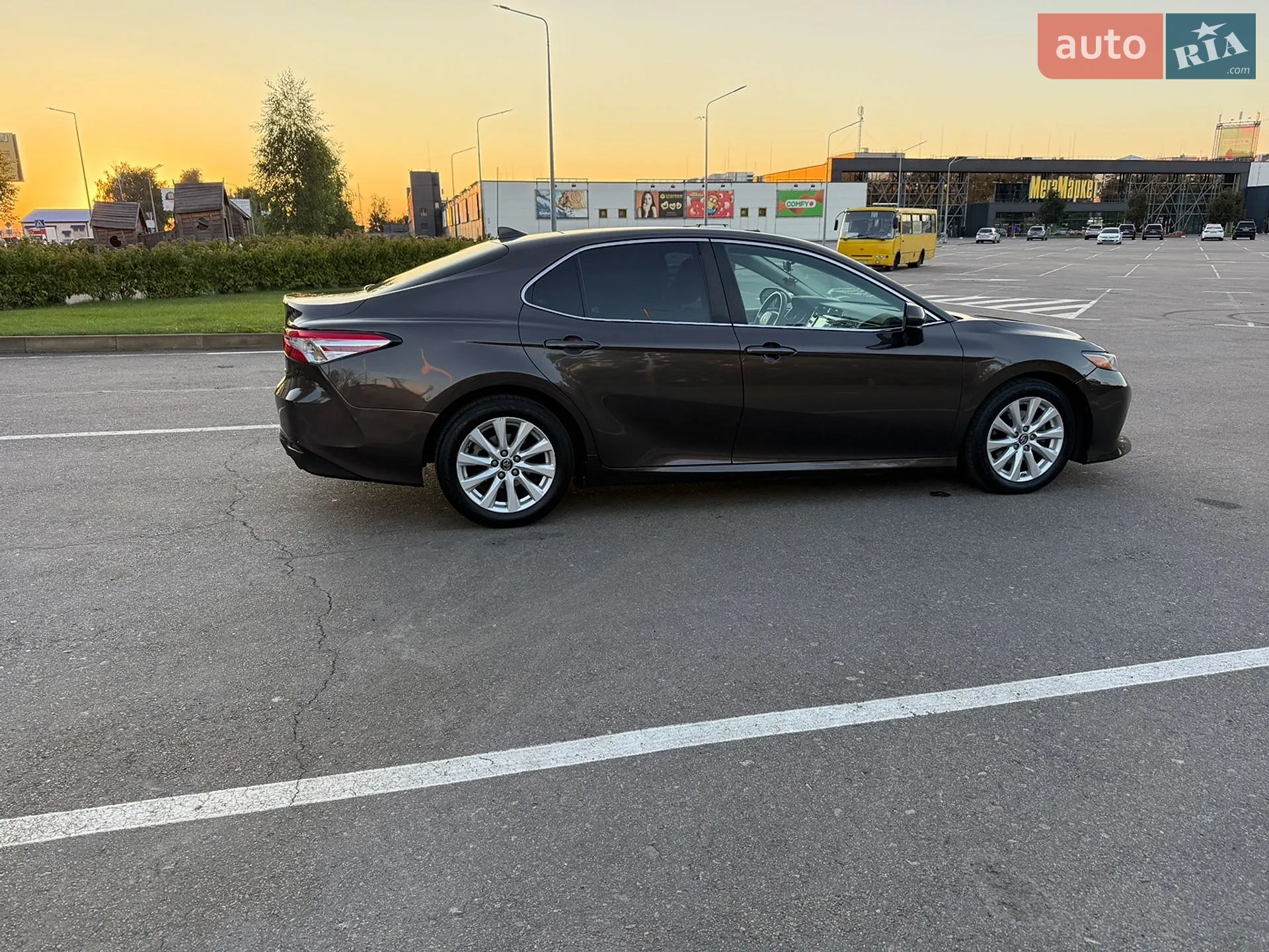2018 Toyota Camry - мініатюра 13