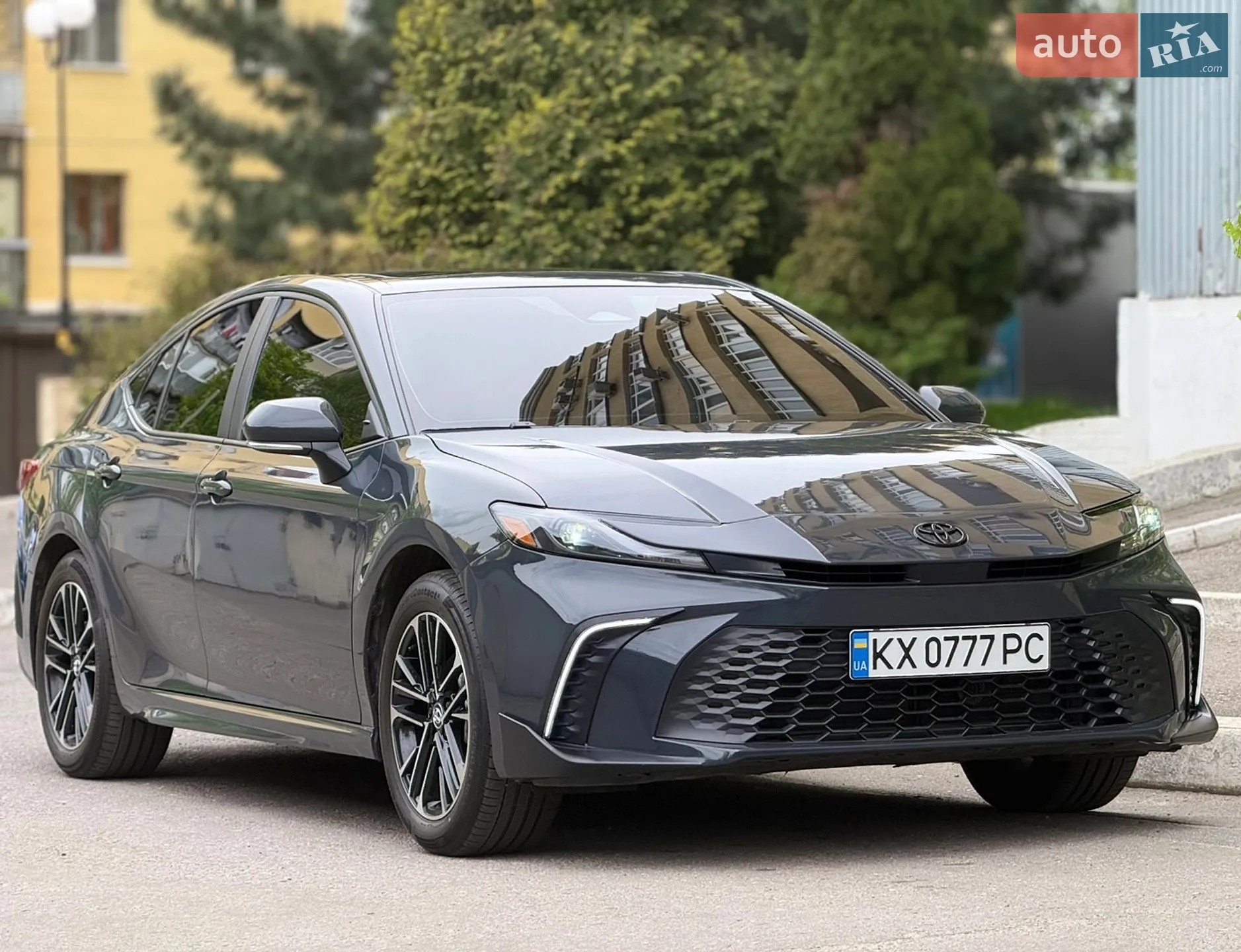 2025 Toyota Camry - мініатюра 4