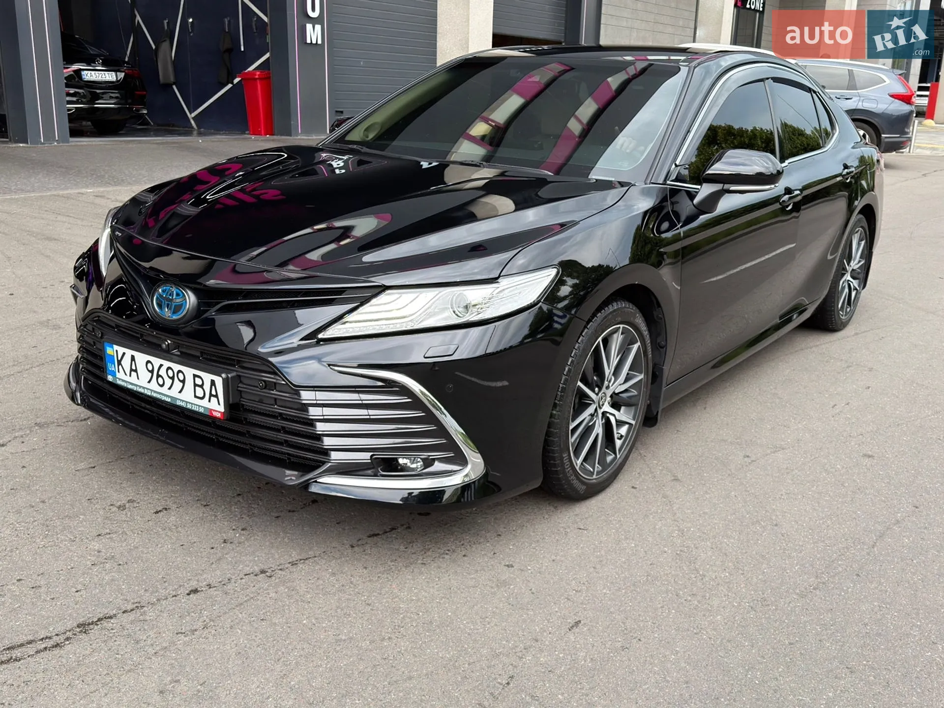 2022 Toyota Camry - мініатюра 2