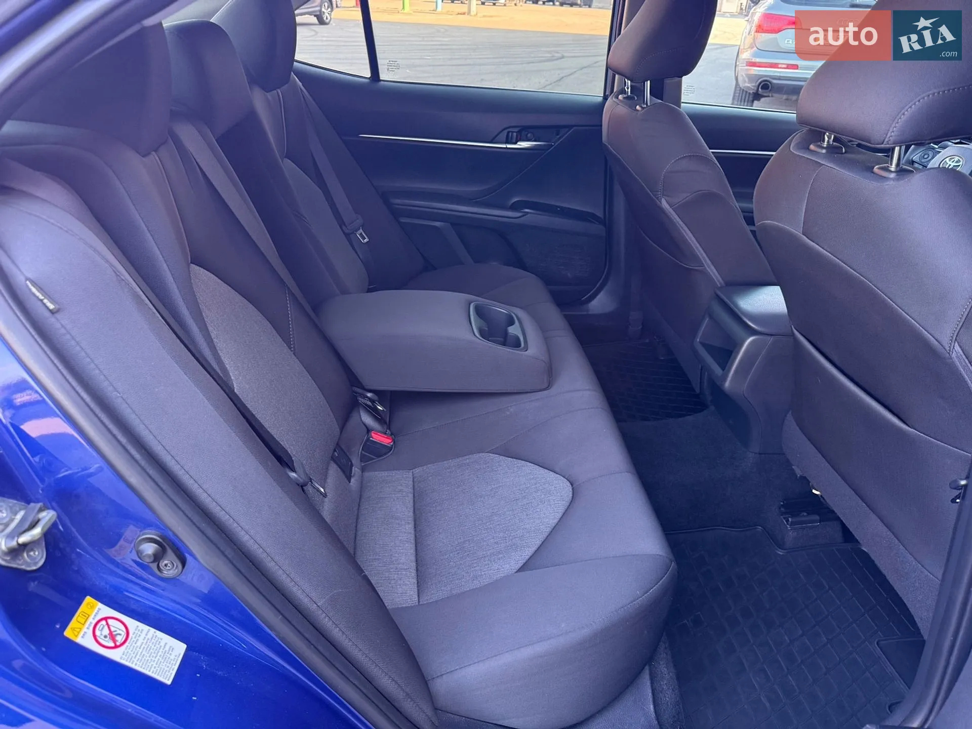2017 Toyota Camry - мініатюра 14