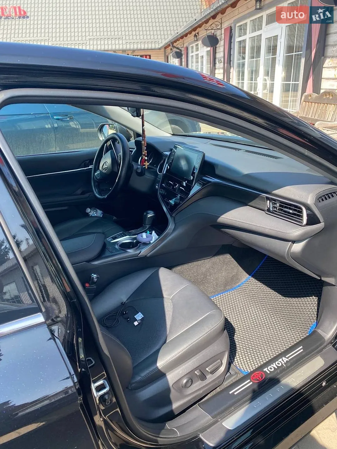 2022 Toyota Camry - мініатюра 8