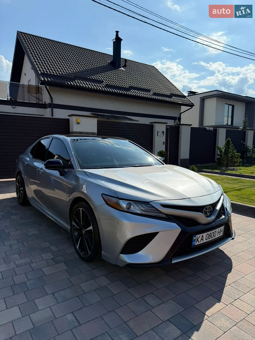 2018 Toyota Camry - мініатюра 3