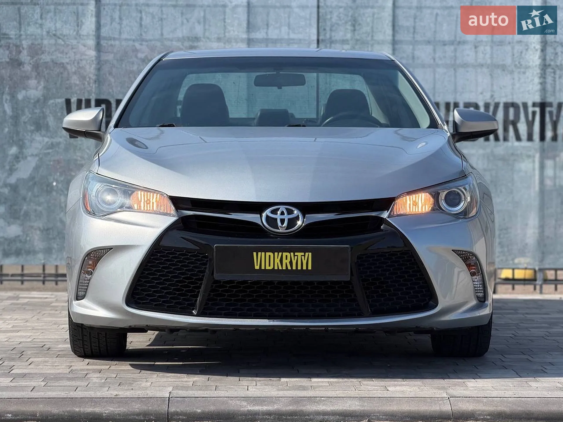 2015 Toyota Camry - мініатюра 3