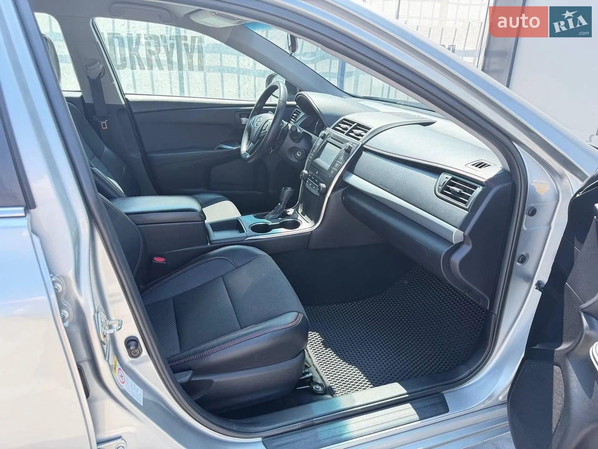 2015 Toyota Camry - мініатюра 29