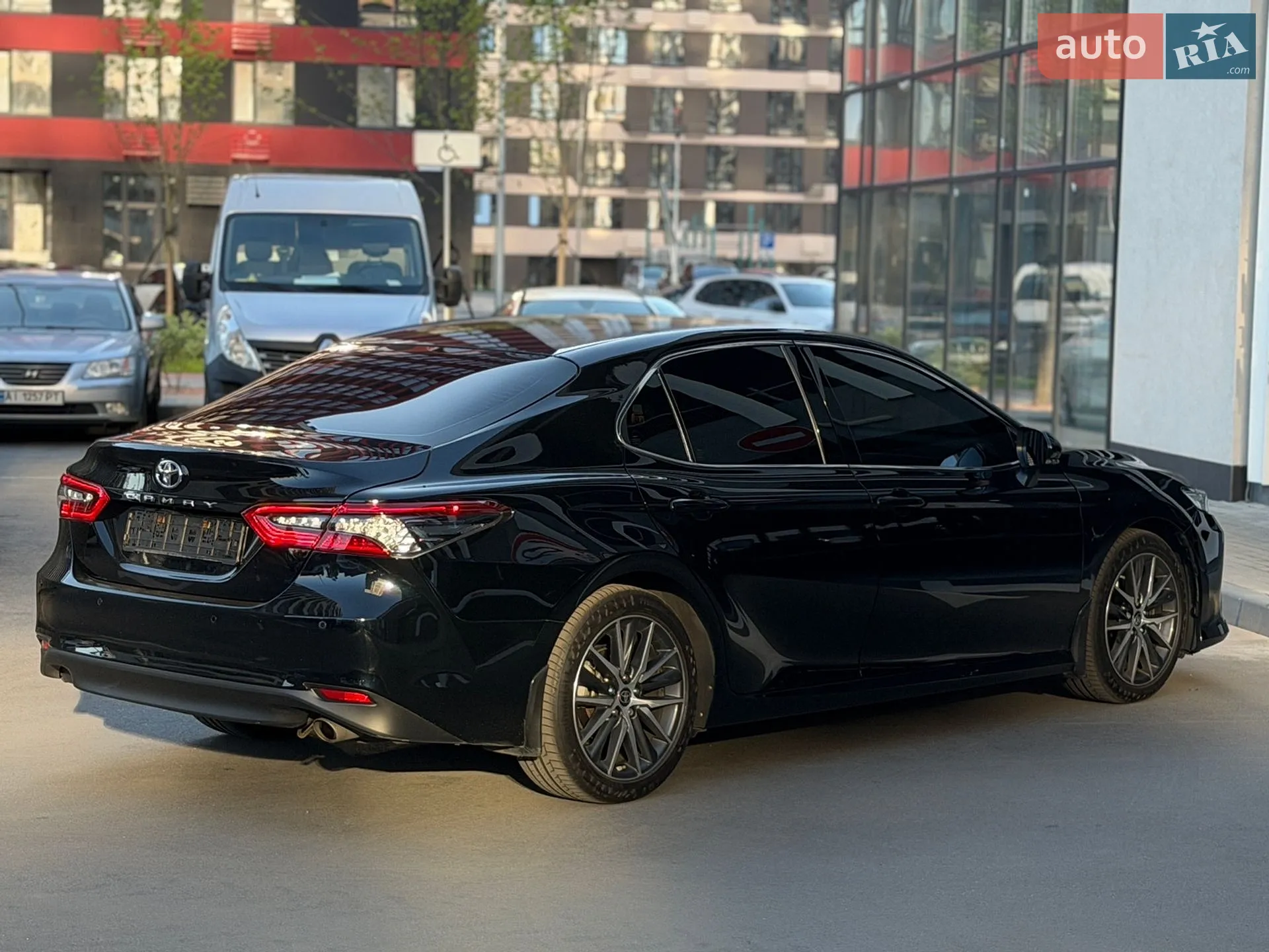 2021 Toyota Camry - мініатюра 9