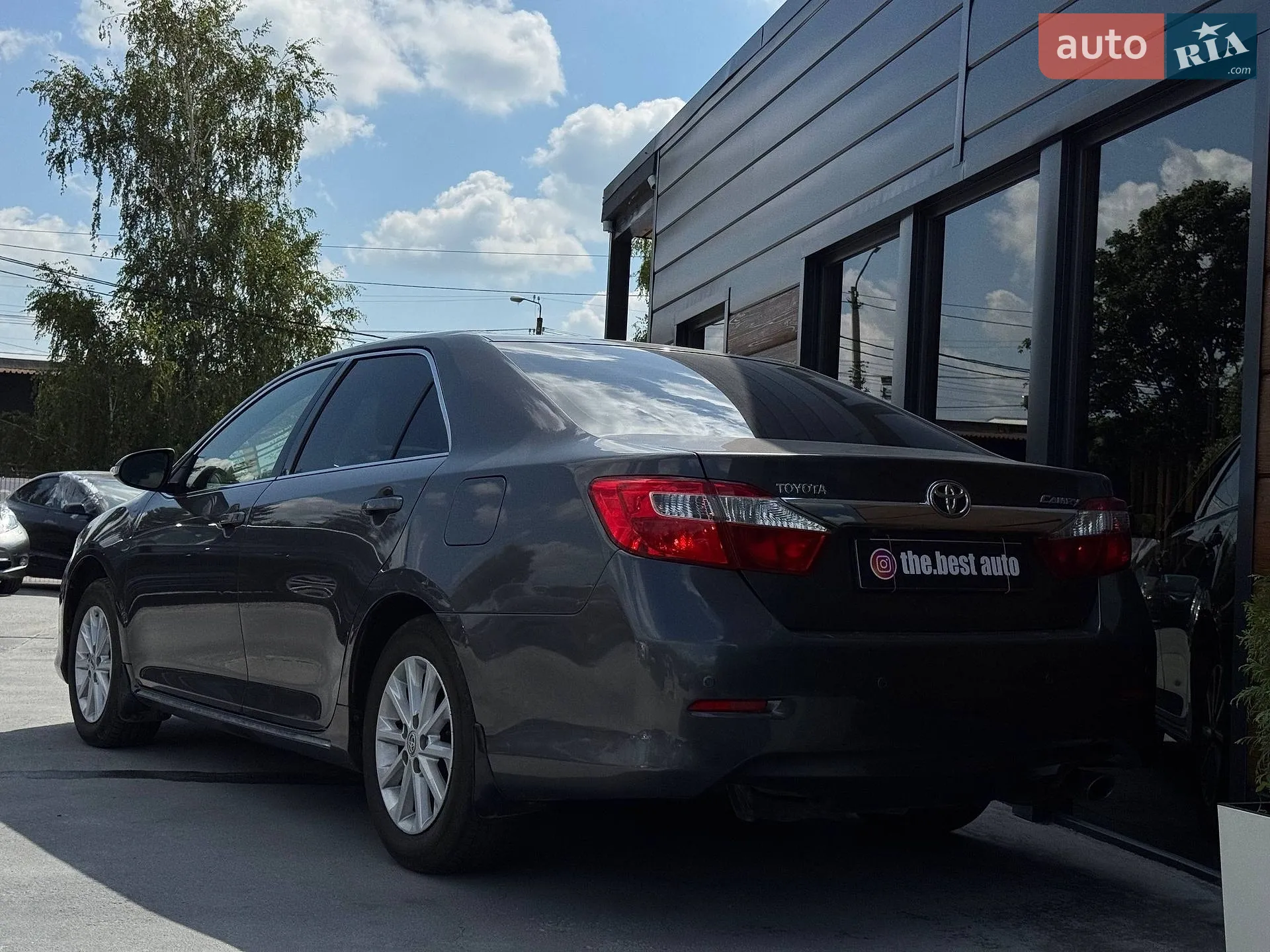 2014 Toyota Camry - мініатюра 4