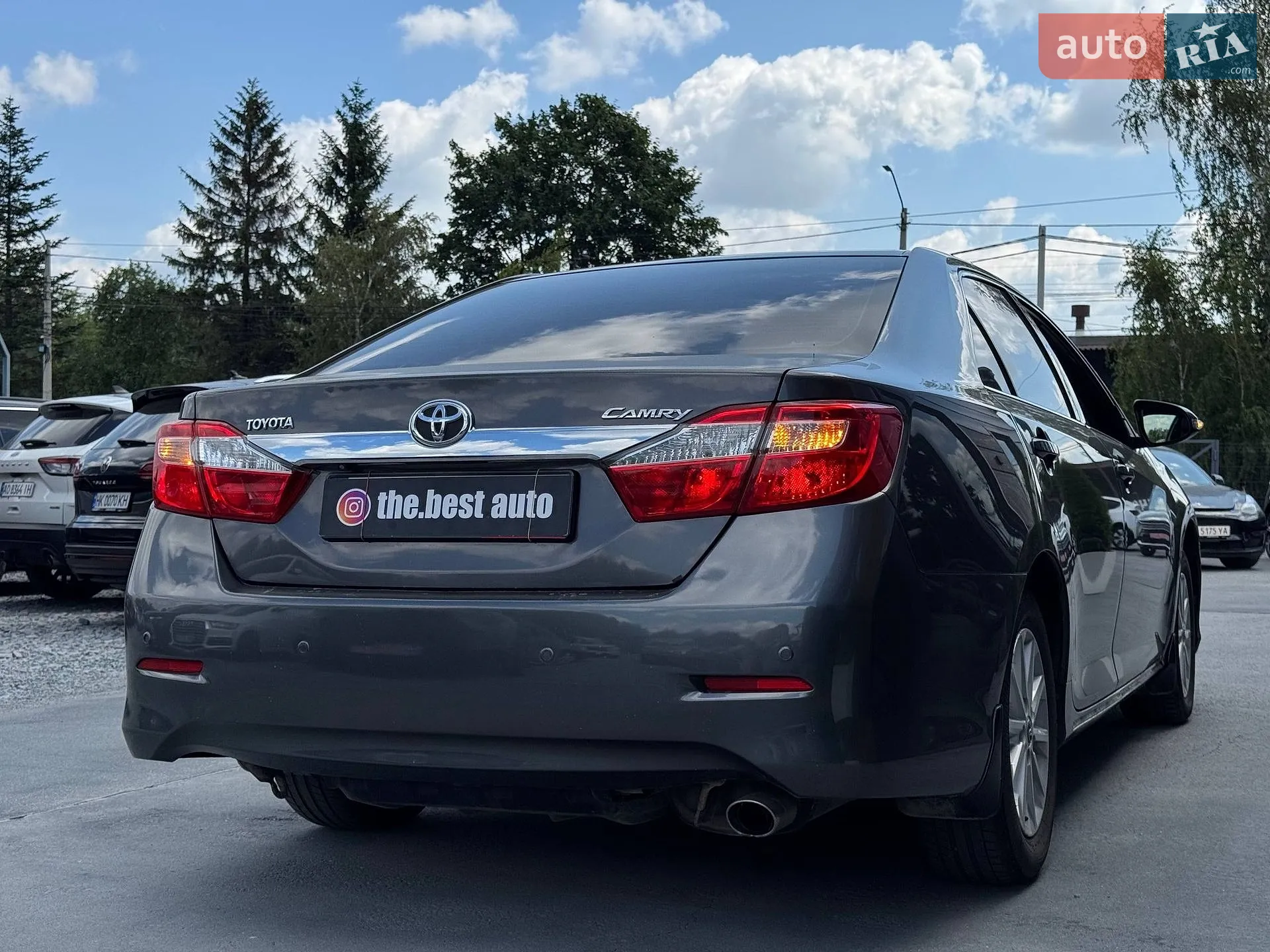 2014 Toyota Camry - мініатюра 16