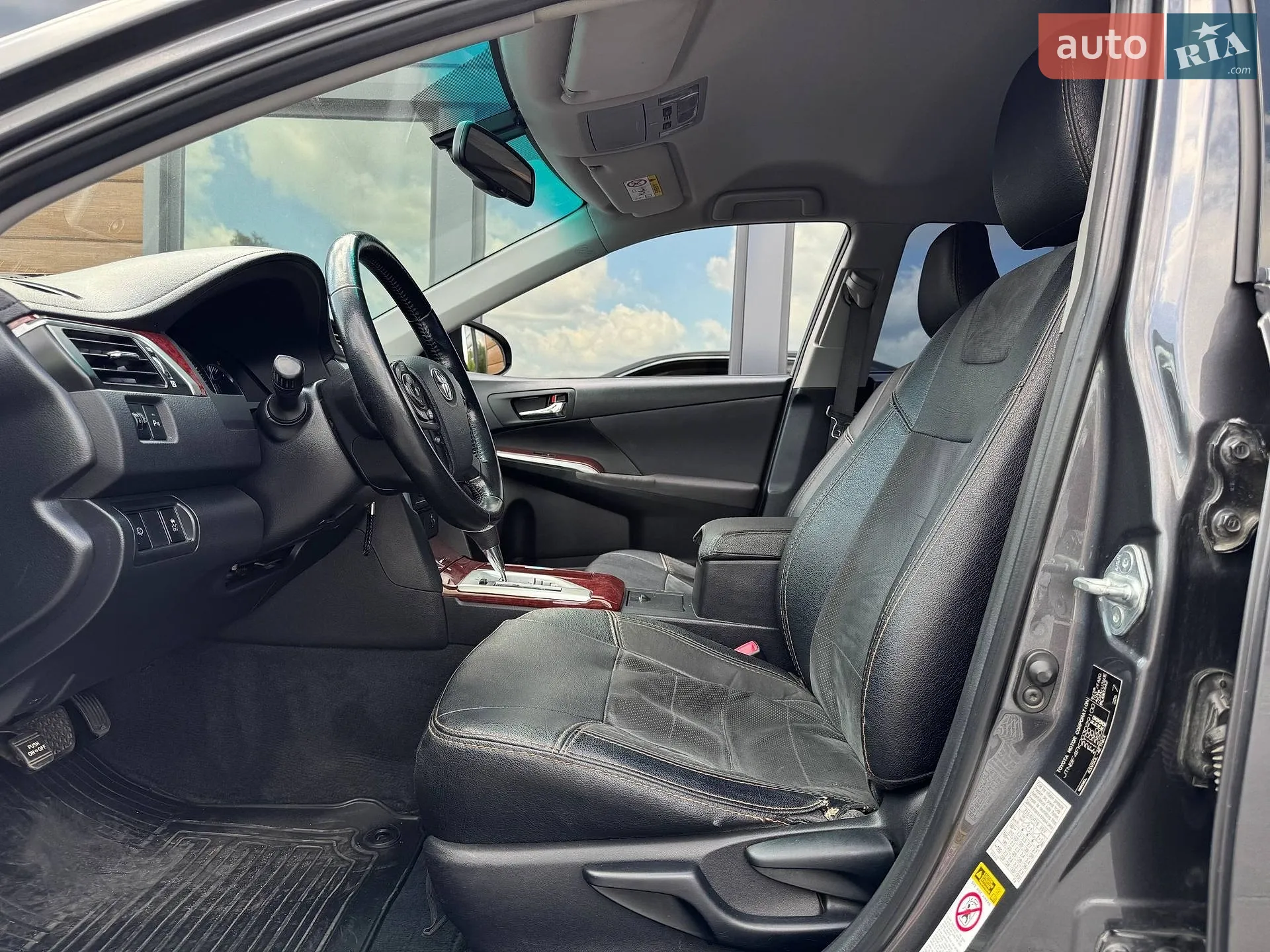 2014 Toyota Camry - мініатюра 27