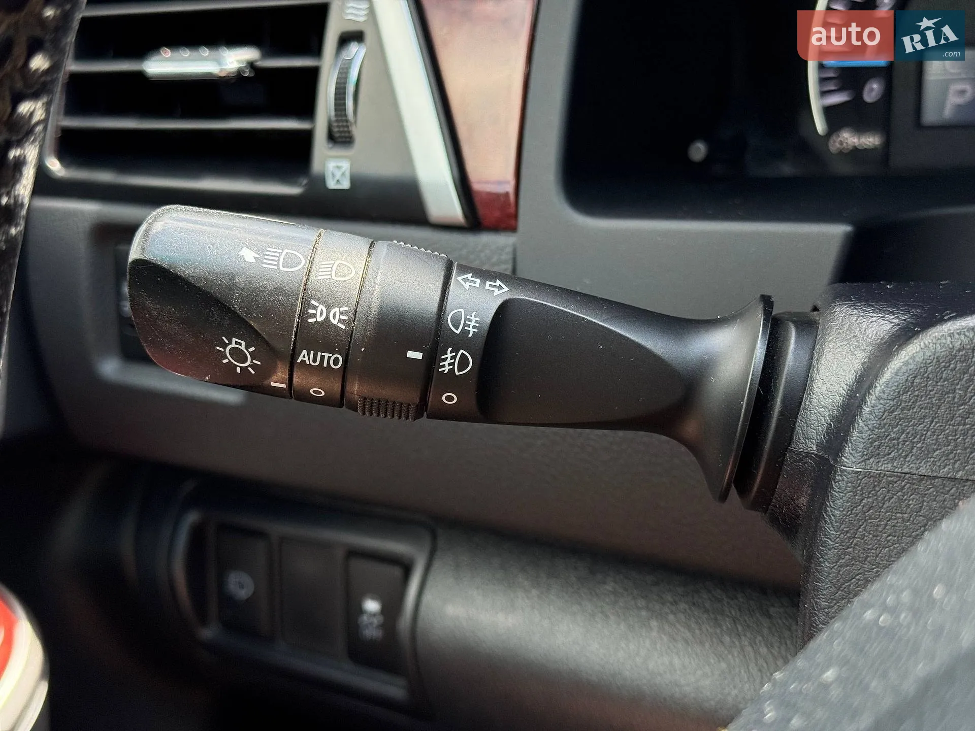 2014 Toyota Camry - мініатюра 39