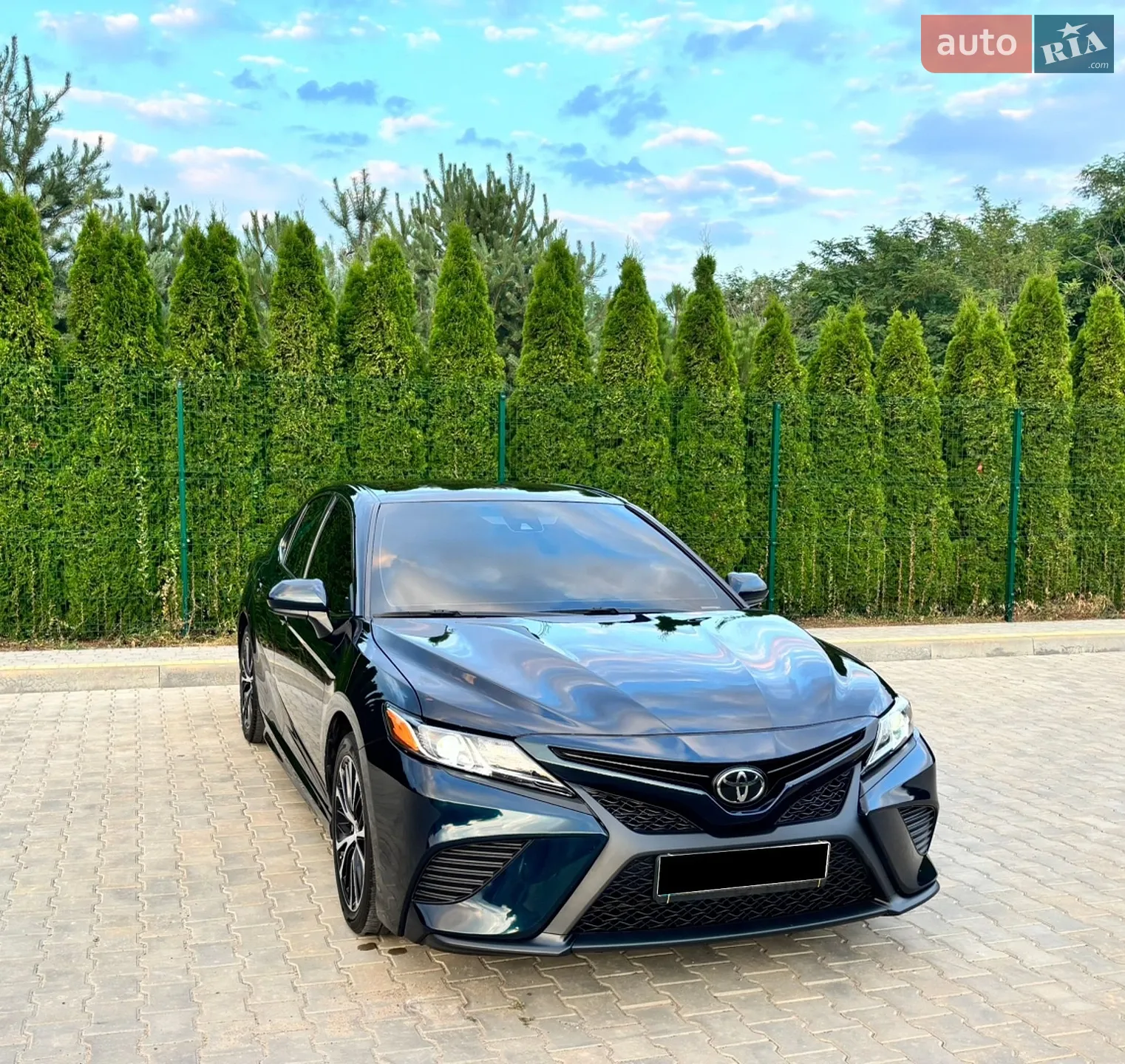 2019 Toyota Camry - фото 1
