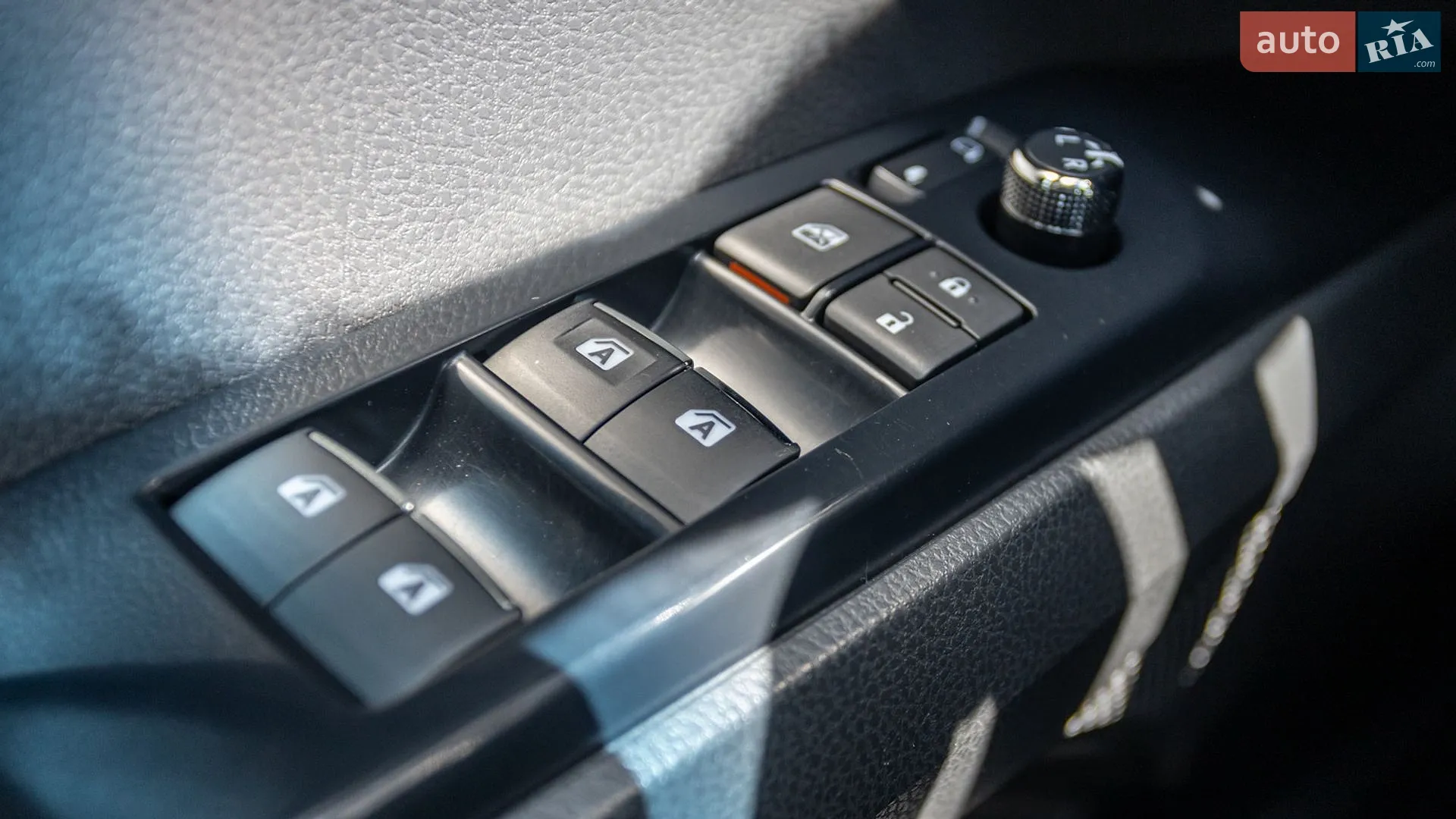 2019 Toyota Camry - мініатюра 22