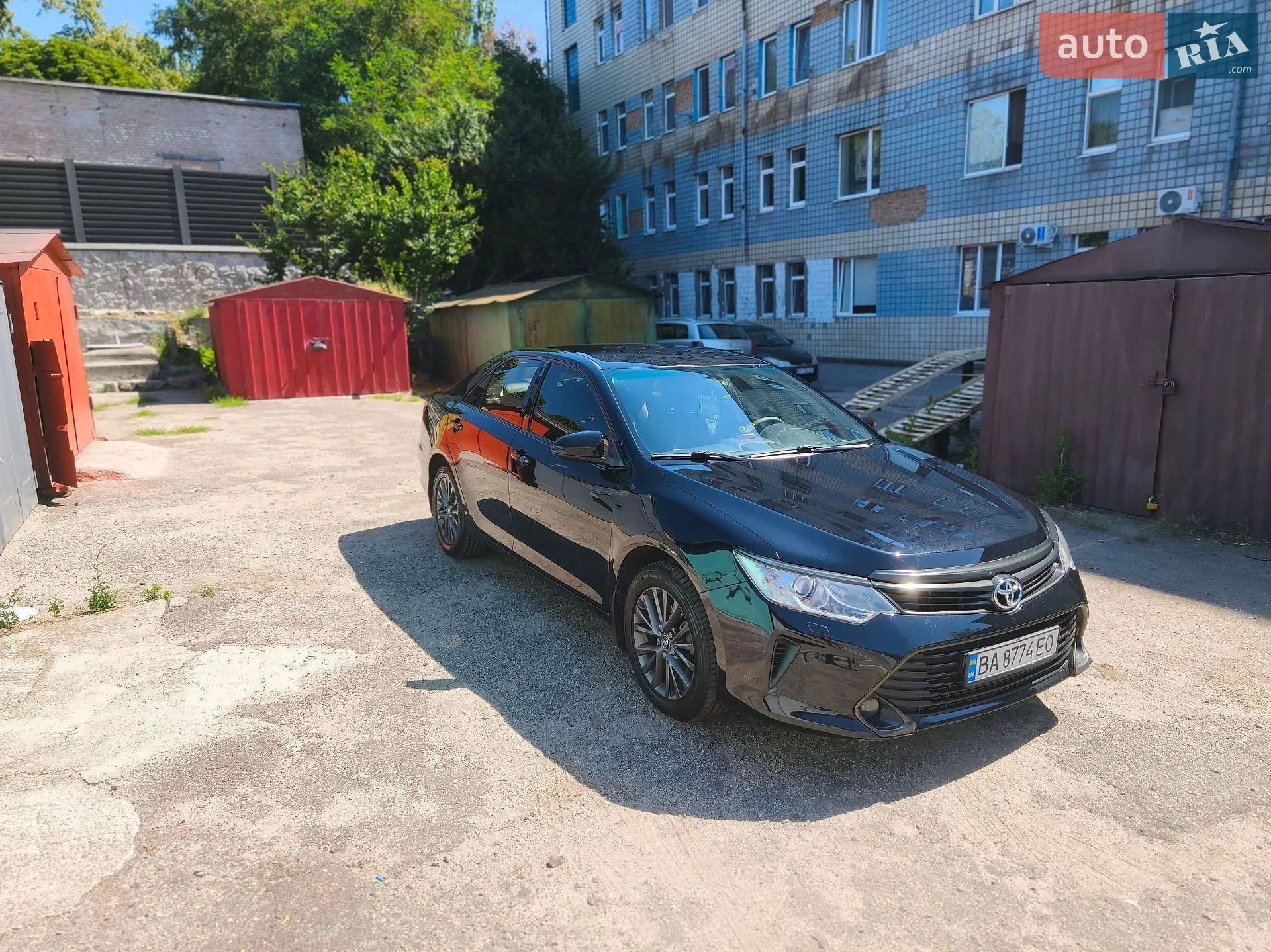 2017 Toyota Camry - мініатюра 2