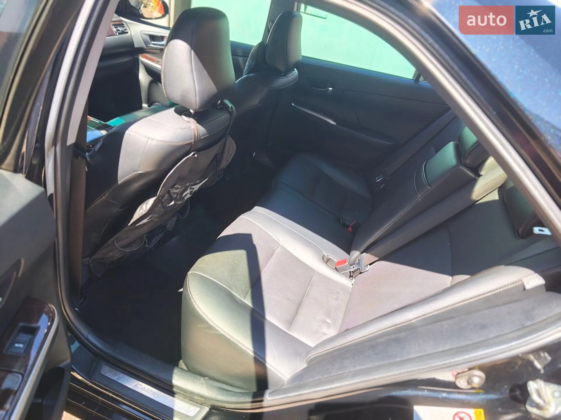 2017 Toyota Camry - мініатюра 13