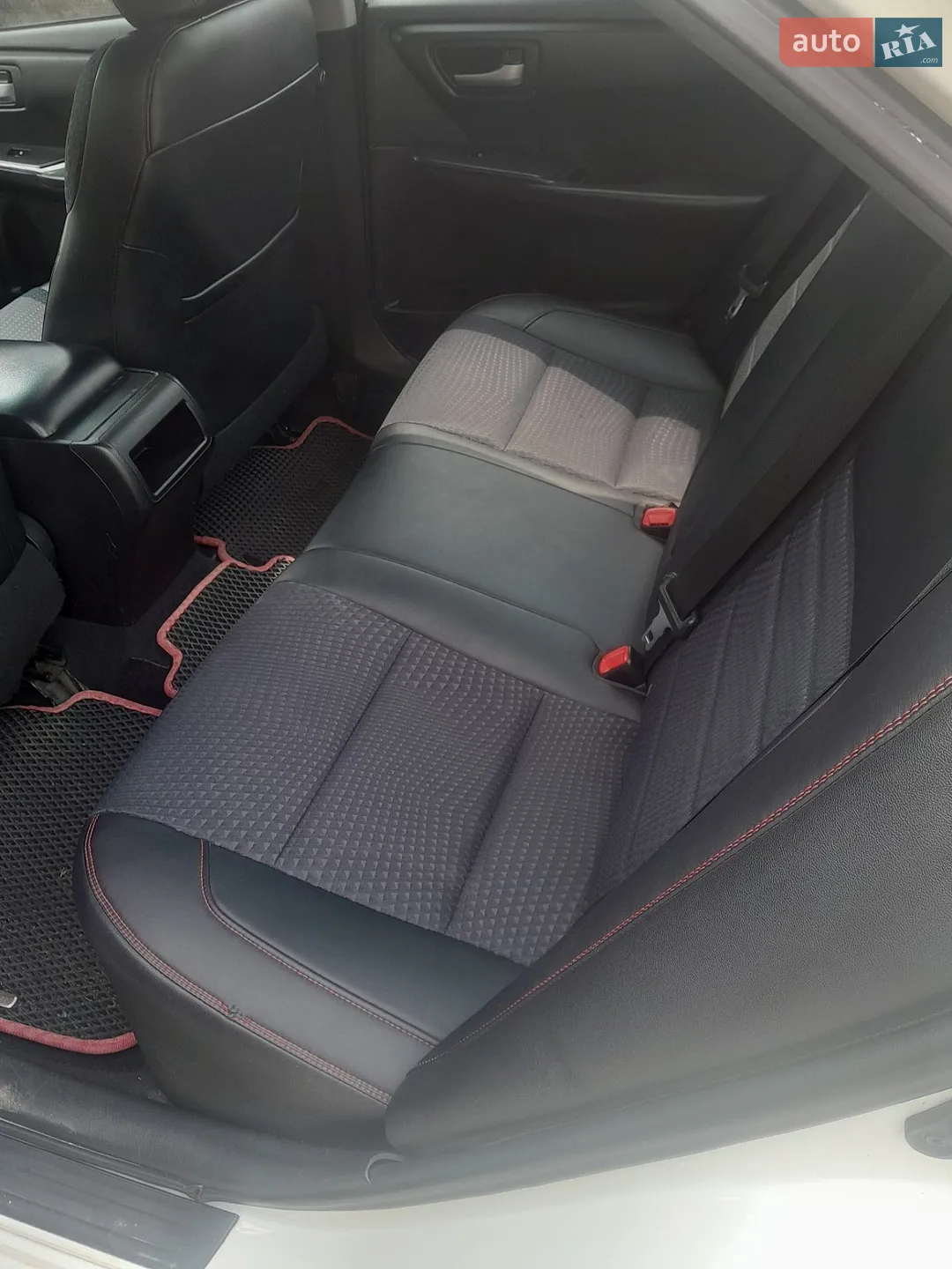 2015 Toyota Camry - мініатюра 8