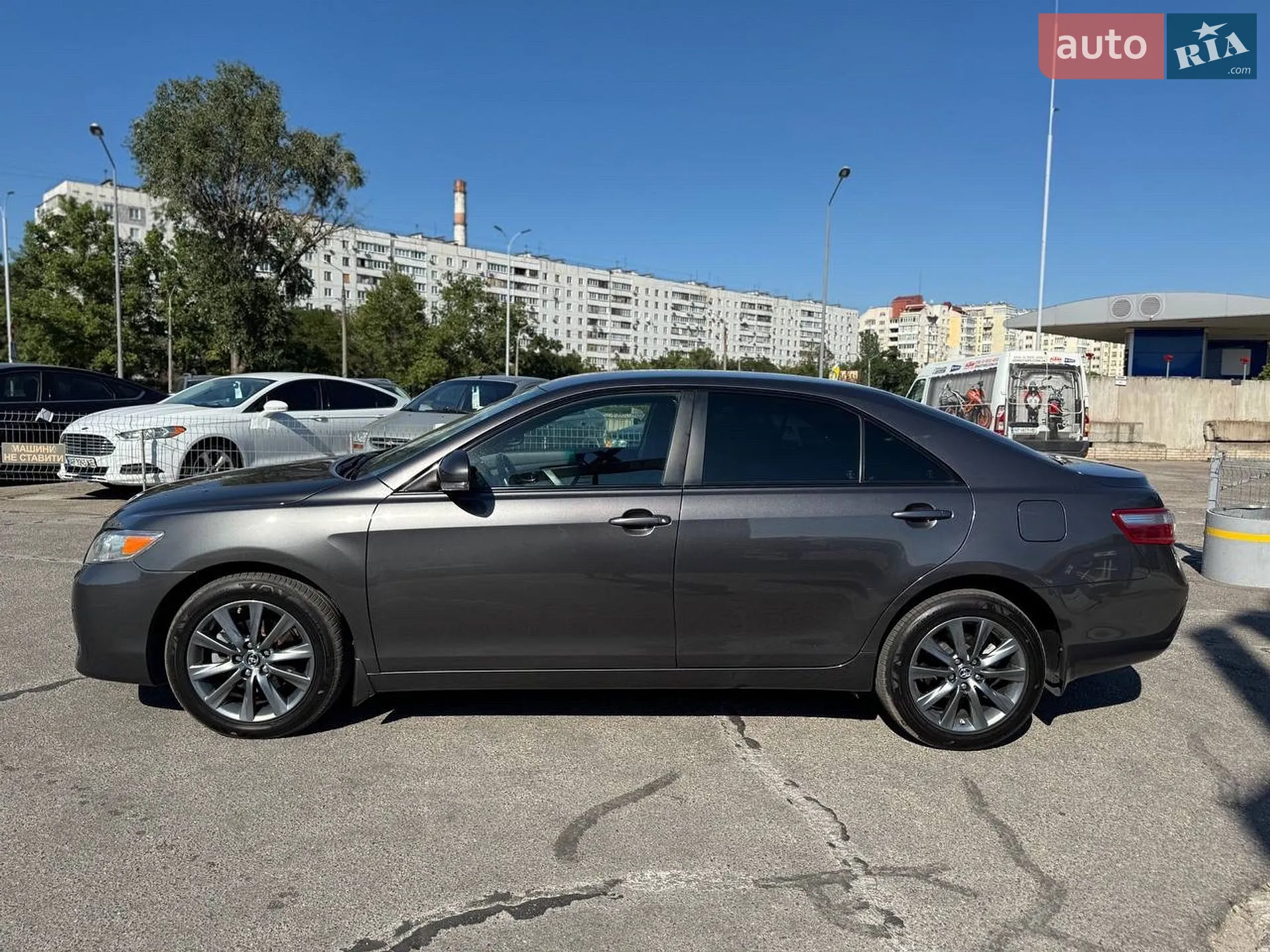 2010 Toyota Camry - мініатюра 4