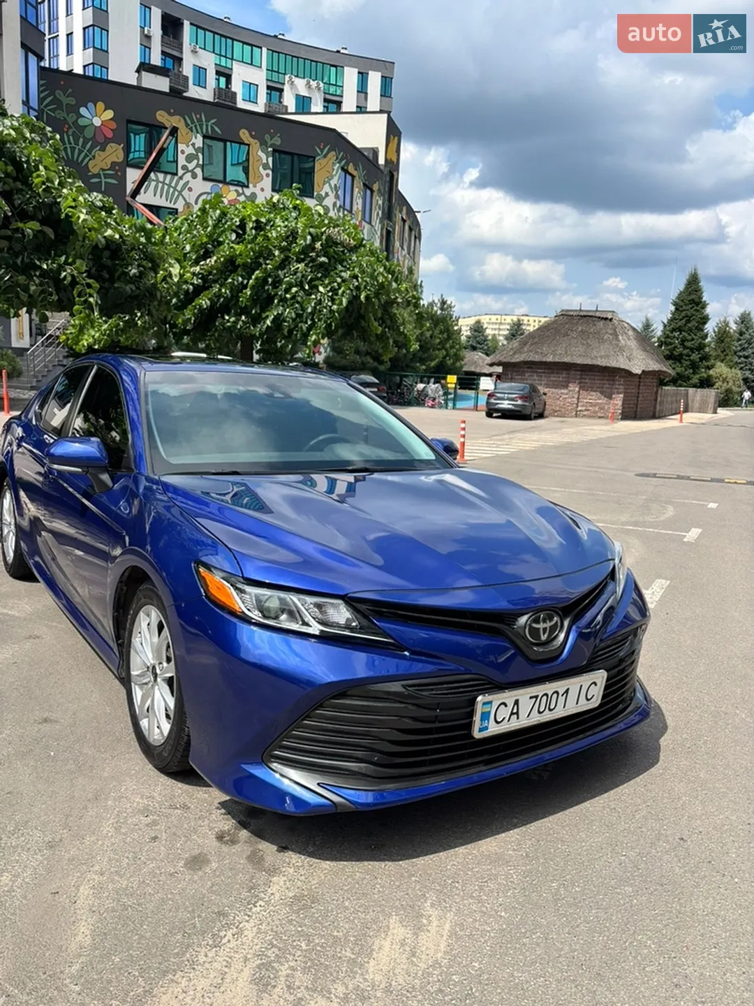 2018 Toyota Camry - мініатюра 3