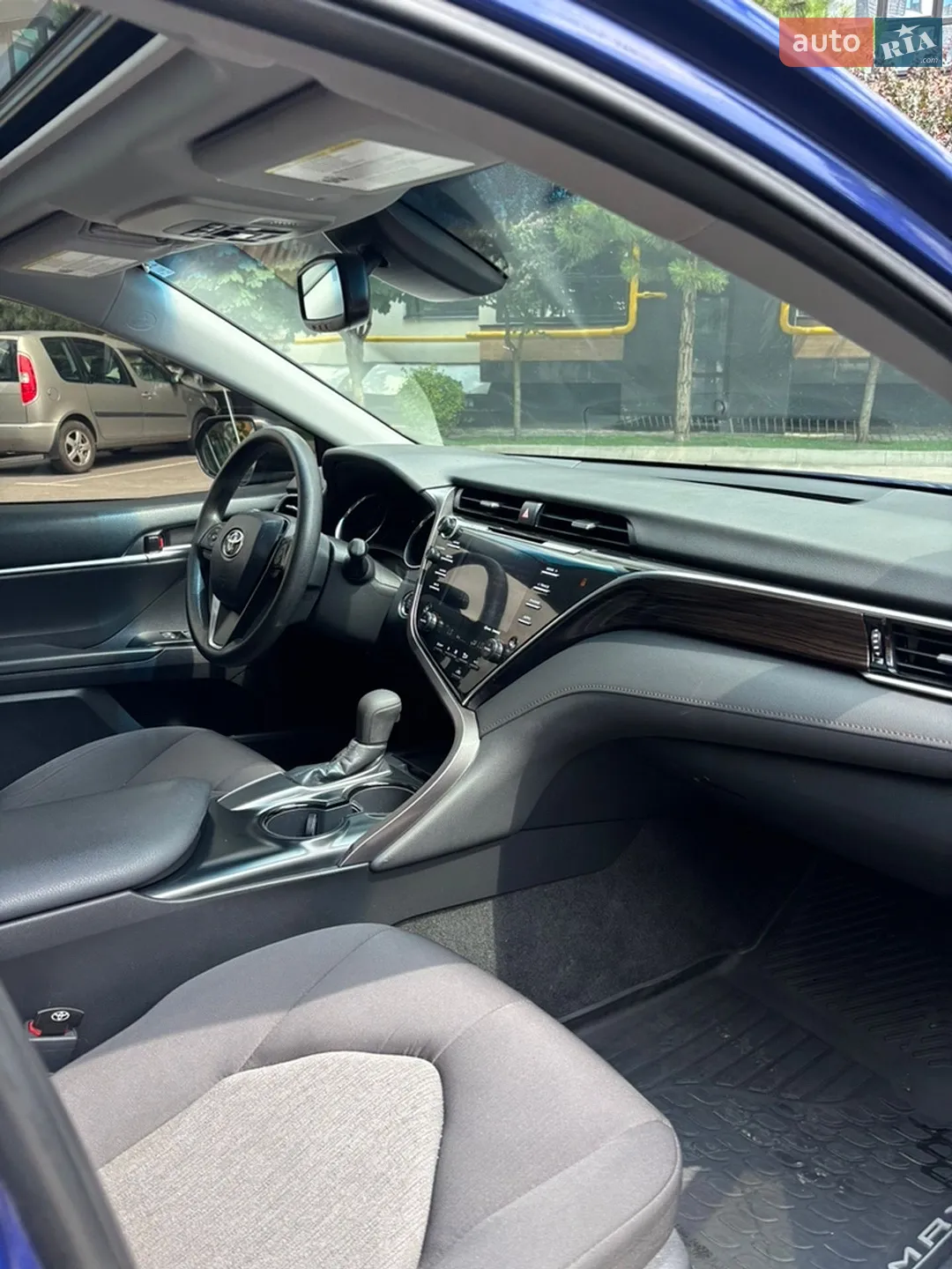 2018 Toyota Camry - мініатюра 31