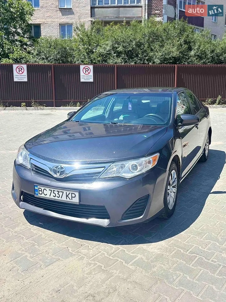 2011 Toyota Camry - мініатюра 13