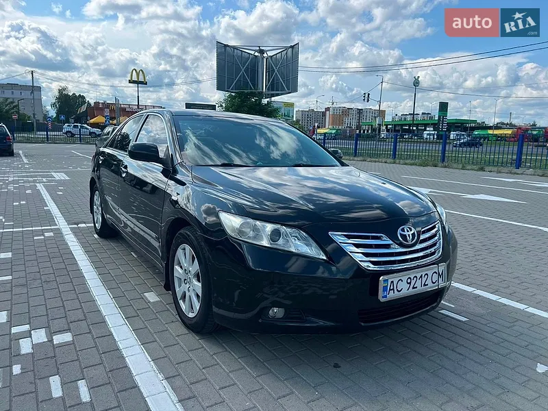 Toyota Camry