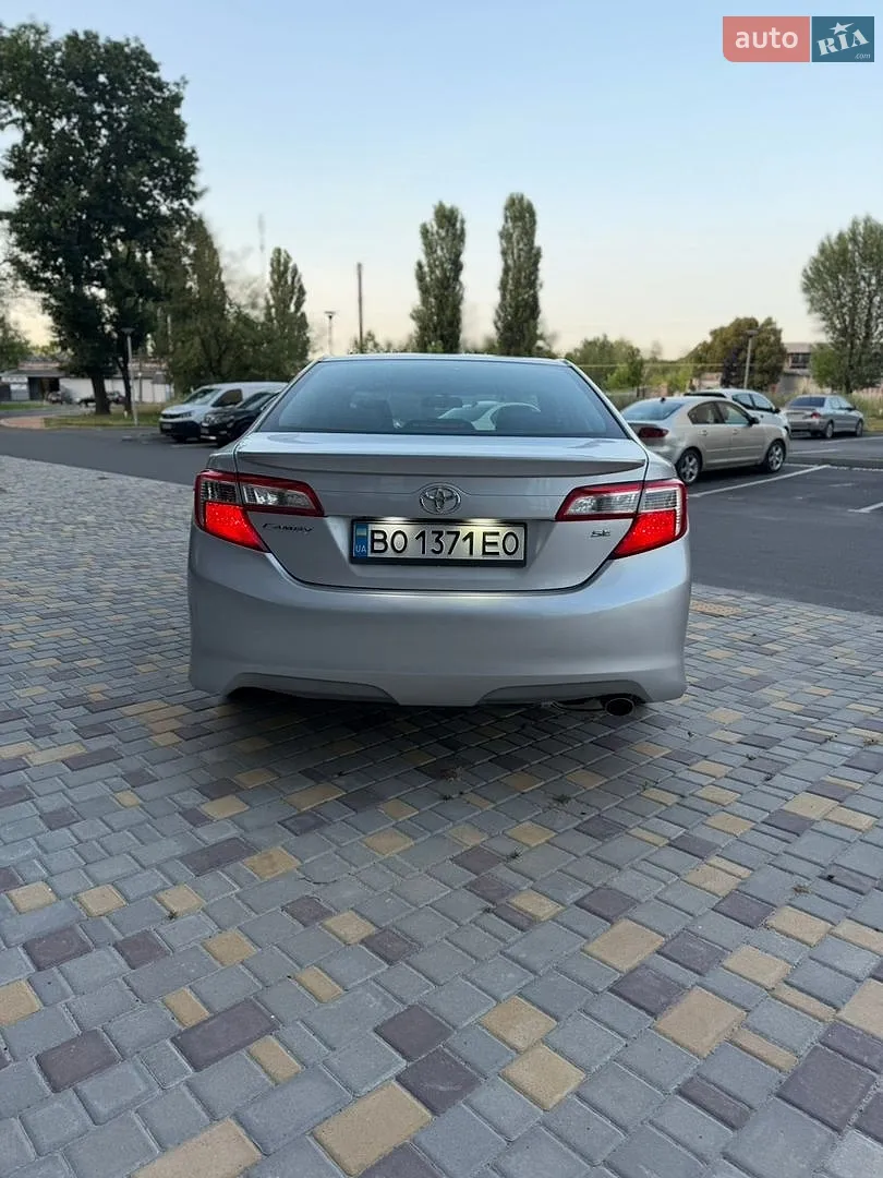 2014 Toyota Camry - мініатюра 4