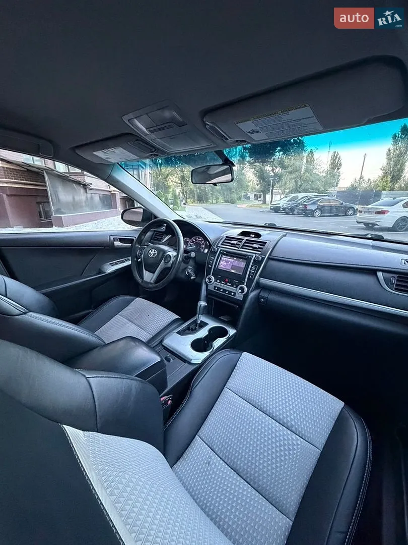 2014 Toyota Camry - мініатюра 8