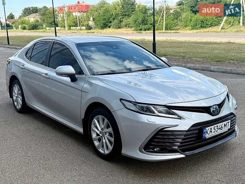 Toyota Camry 2024