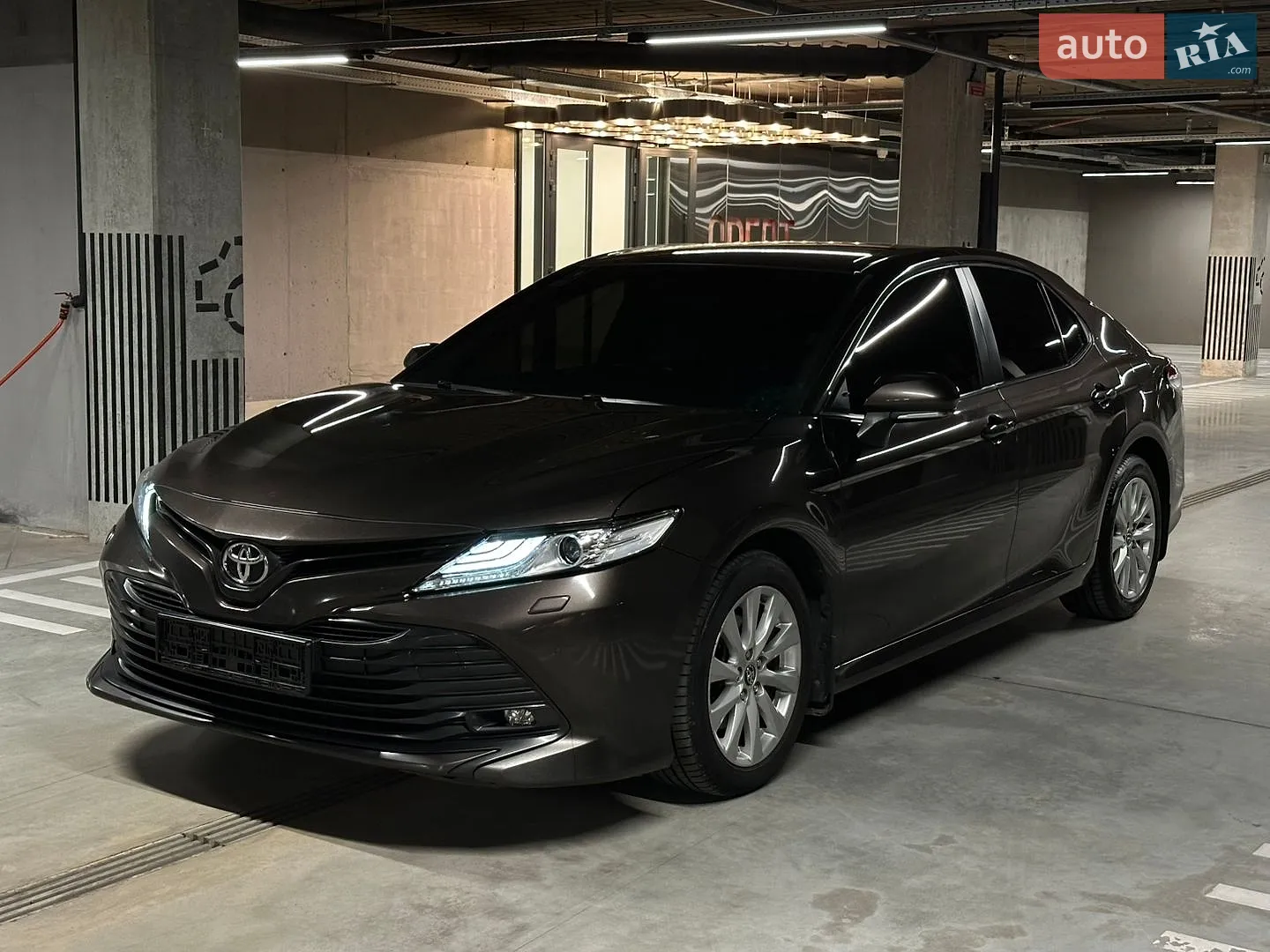 2018 Toyota Camry - мініатюра 8