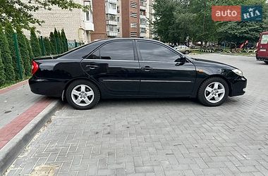 Седан Toyota Camry 2004 в Луцке