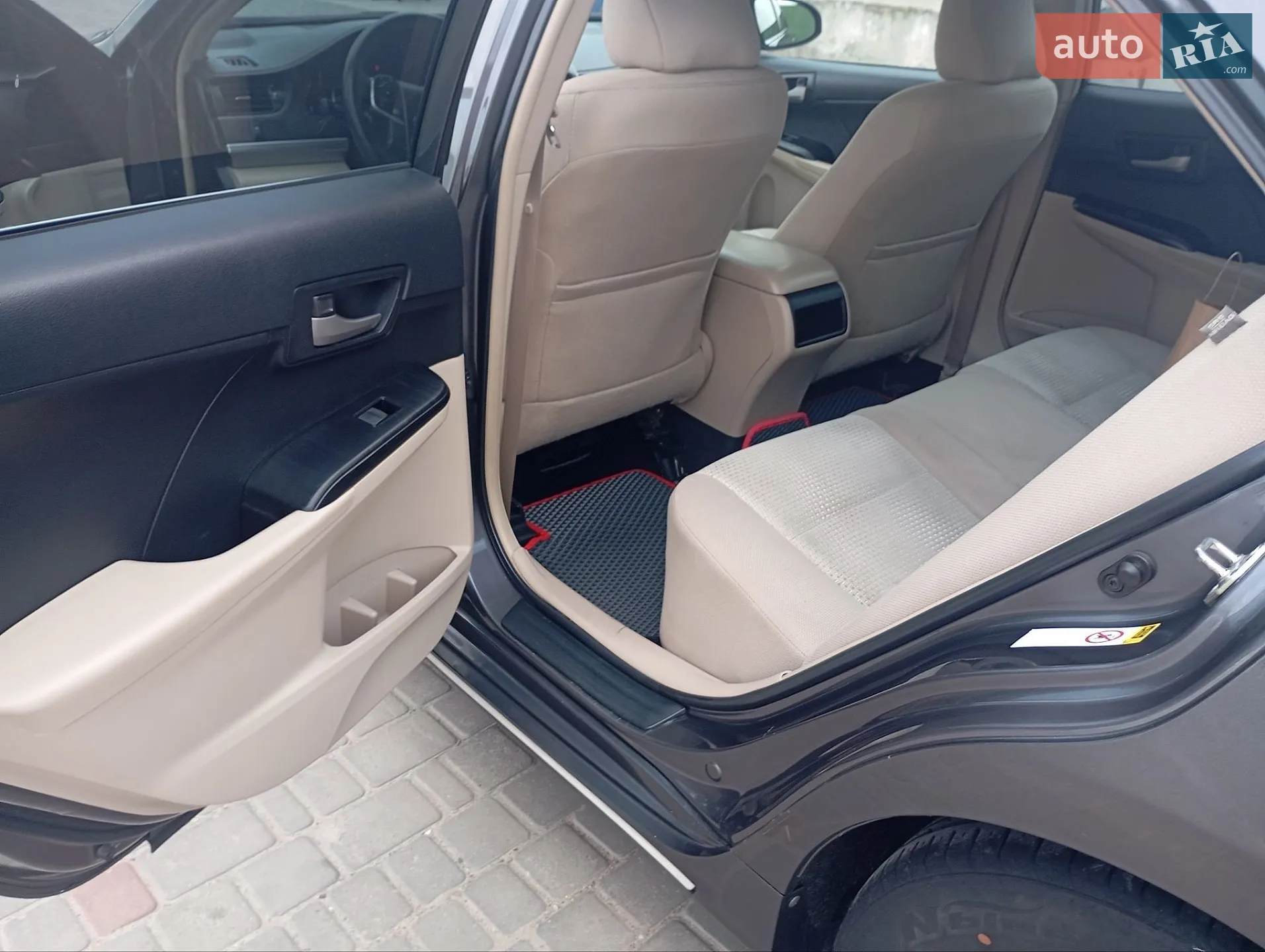 2014 Toyota Camry - мініатюра 11