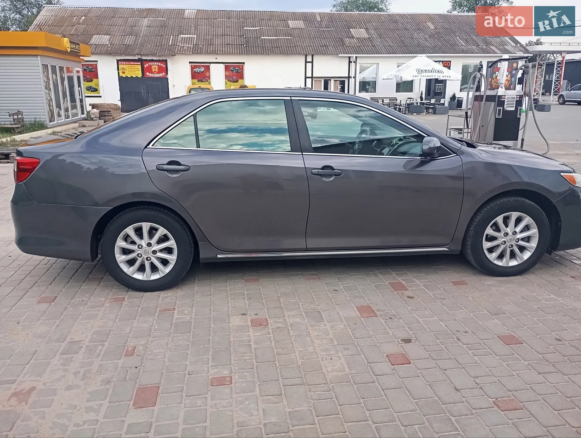 2014 Toyota Camry - мініатюра 16