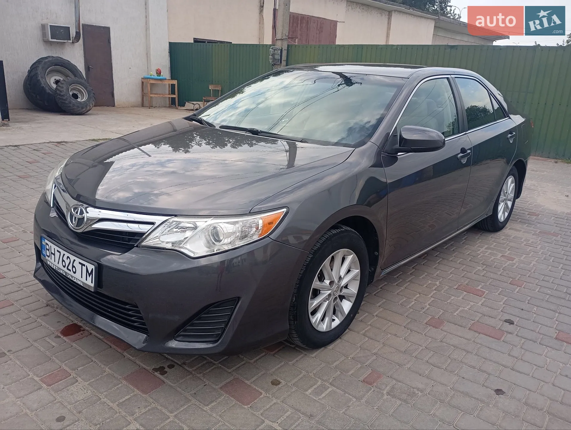 2014 Toyota Camry - мініатюра 19