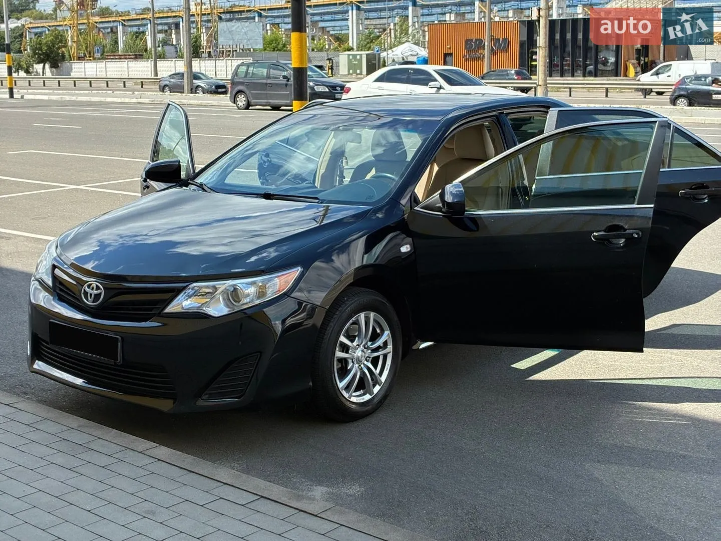 2014 Toyota Camry - мініатюра 11