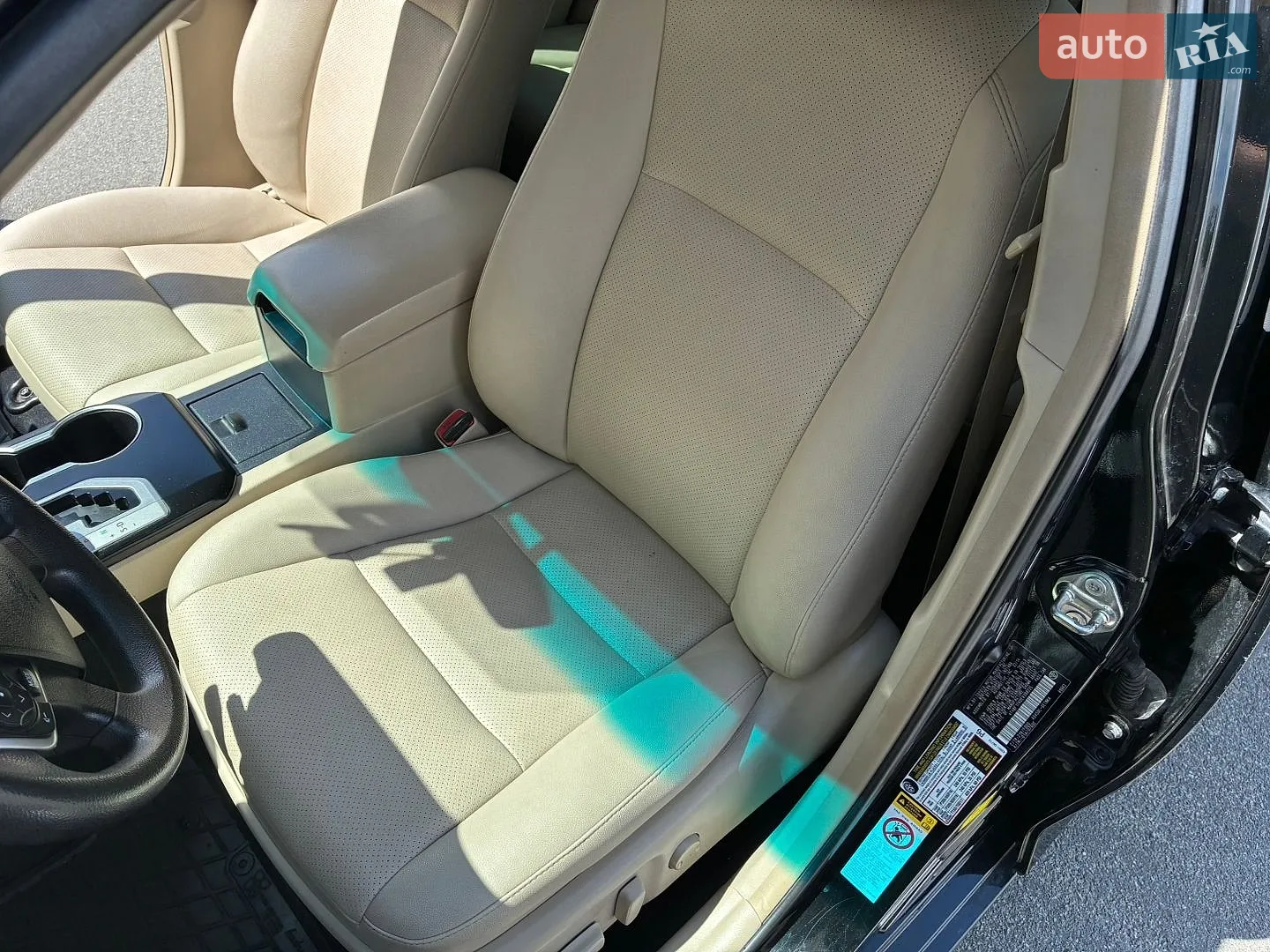 2014 Toyota Camry - мініатюра 24