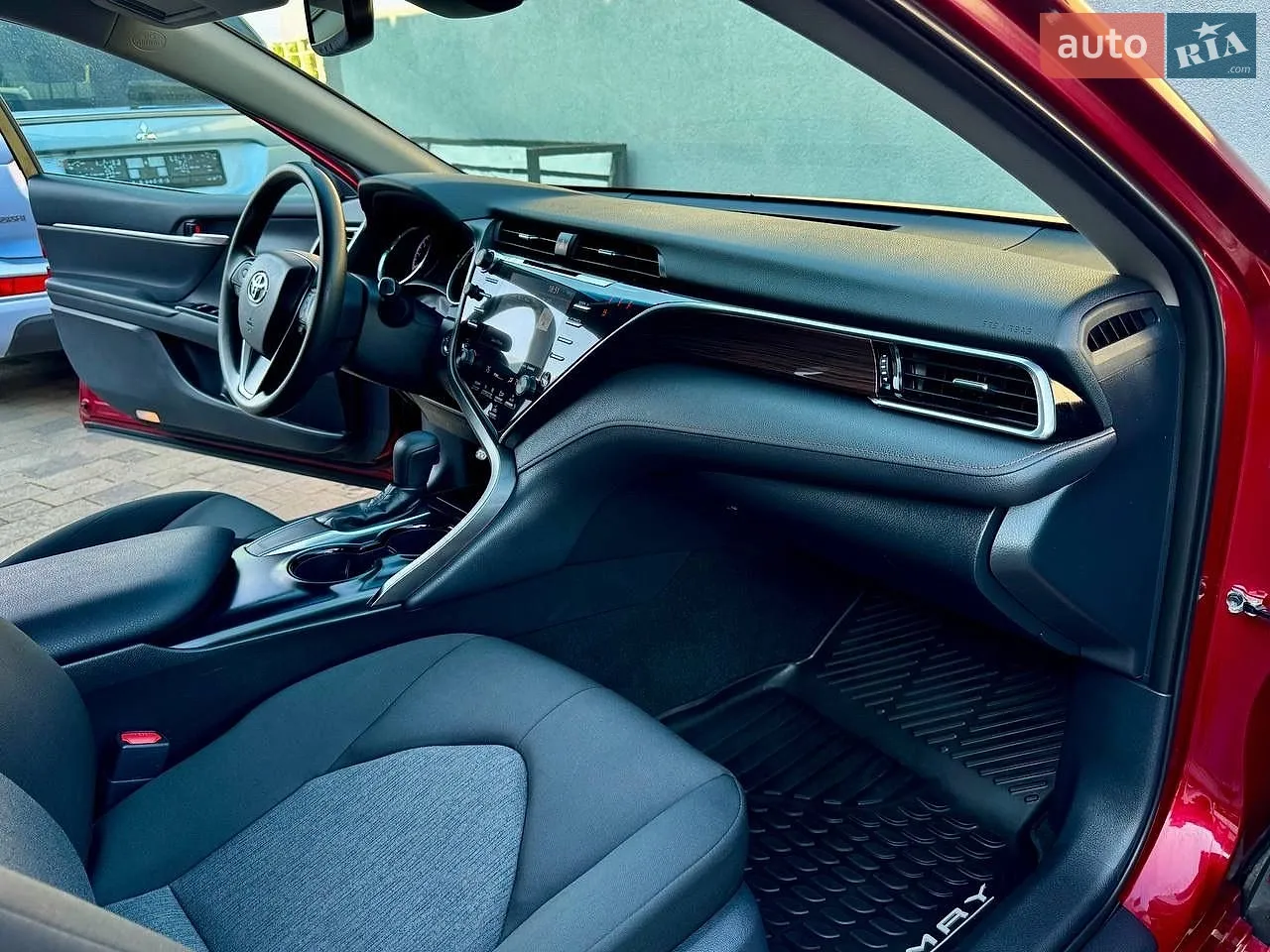 2018 Toyota Camry - мініатюра 9