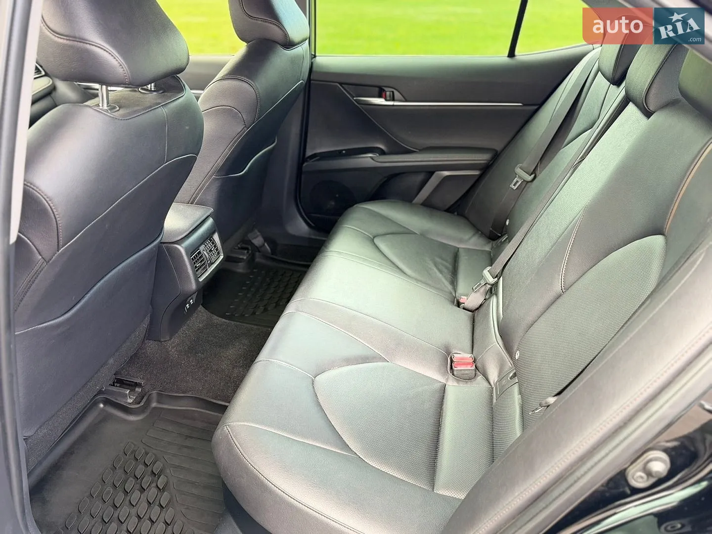 2020 Toyota Camry - мініатюра 10
