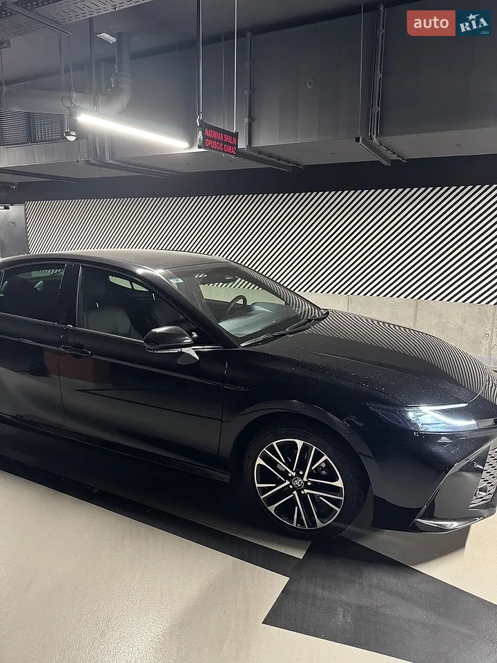 2025 Toyota Camry - мініатюра 7