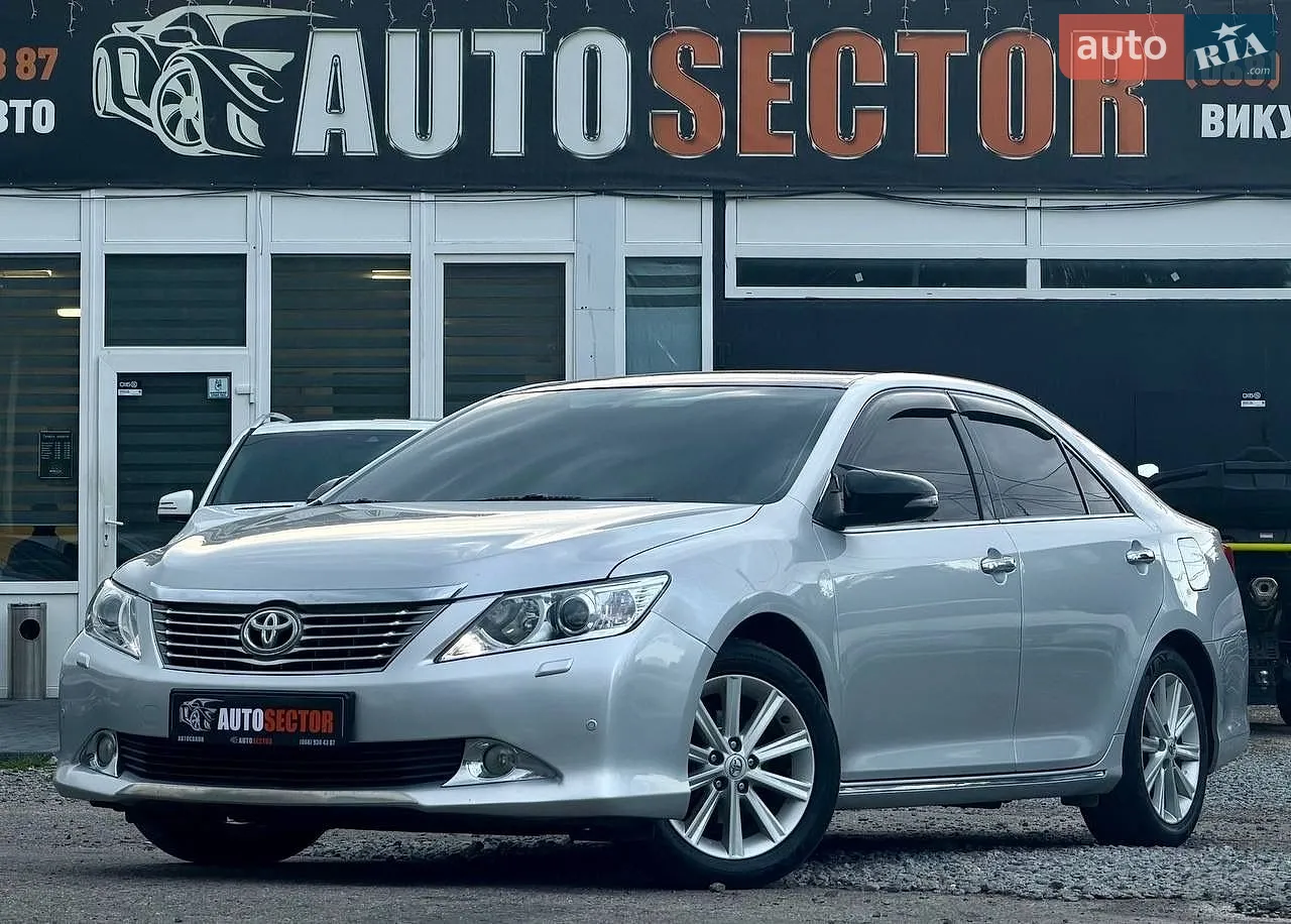 2010 Toyota Camry - мініатюра 6