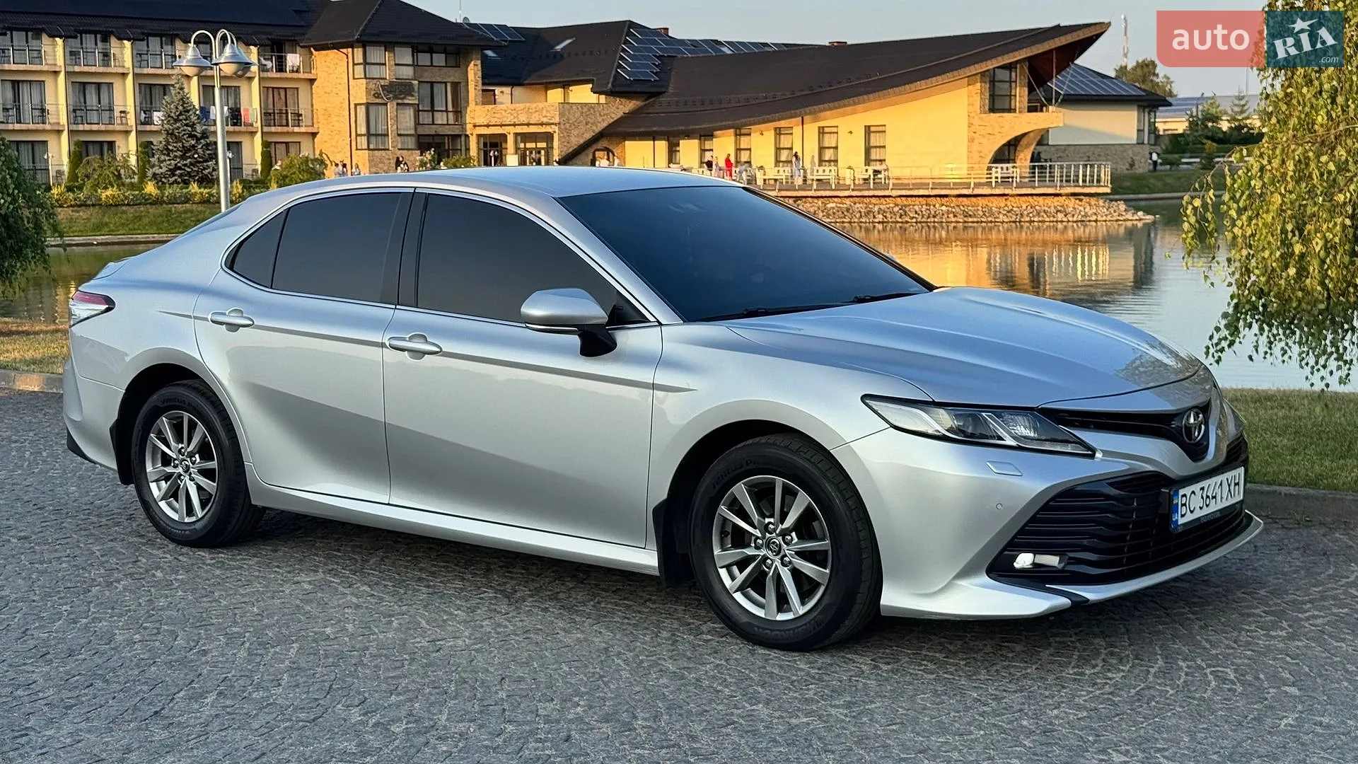 2018 Toyota Camry - мініатюра 5