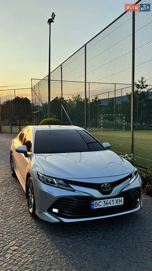 2018 Toyota Camry - мініатюра 22