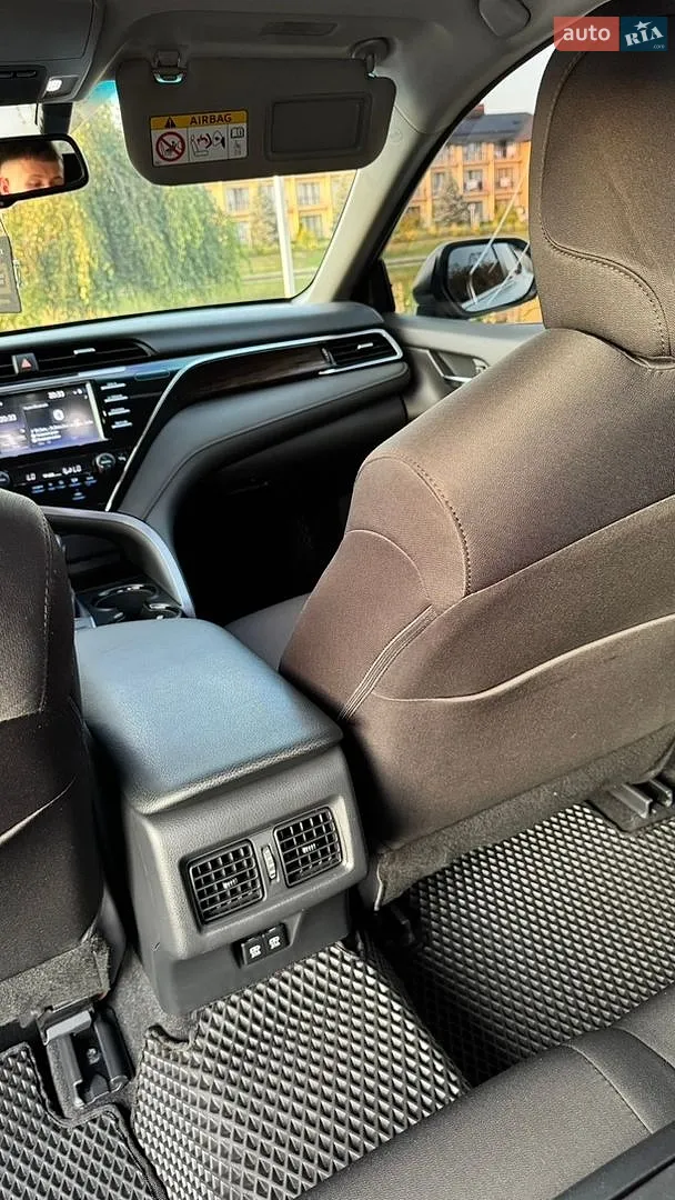 2018 Toyota Camry - мініатюра 26