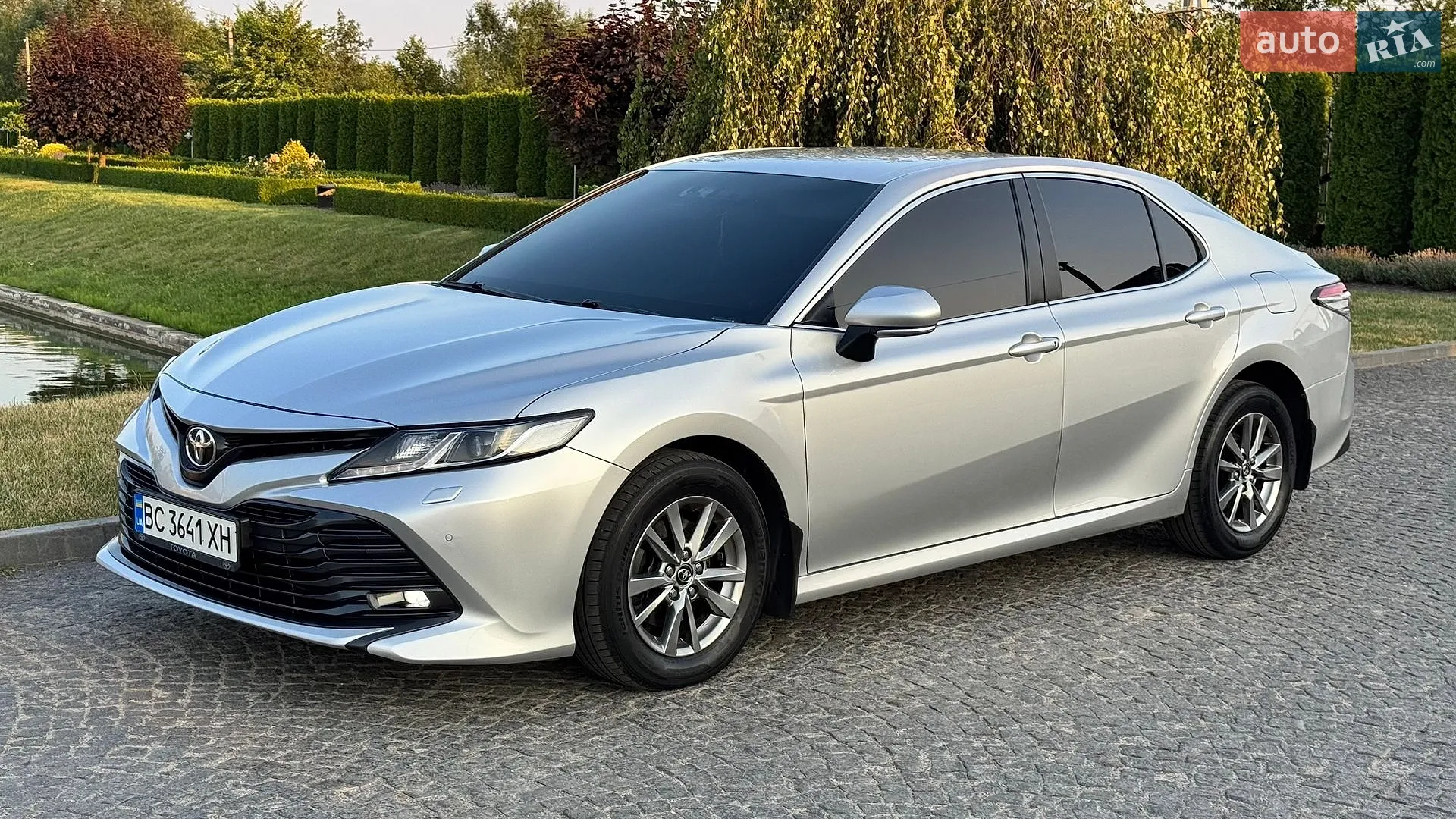 2018 Toyota Camry - мініатюра 25
