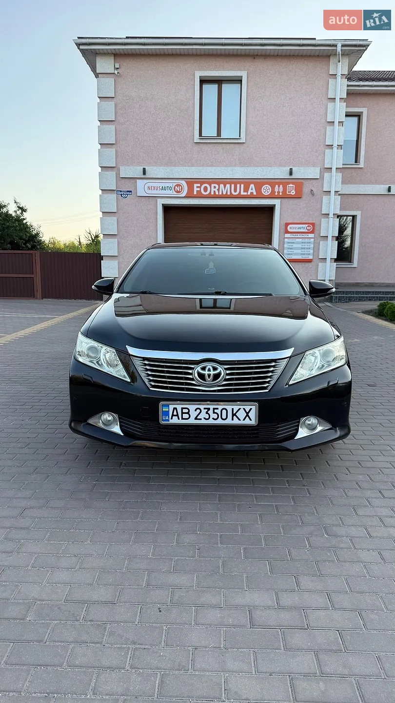 2012 Toyota Camry - мініатюра 3