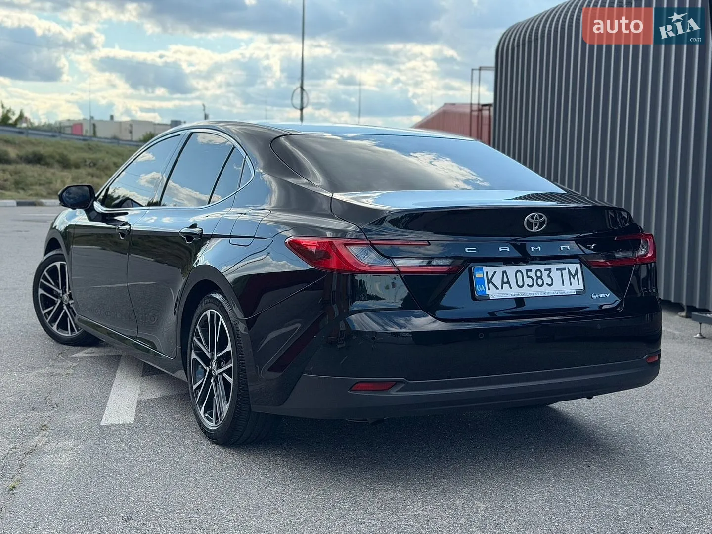 2025 Toyota Camry - мініатюра 12