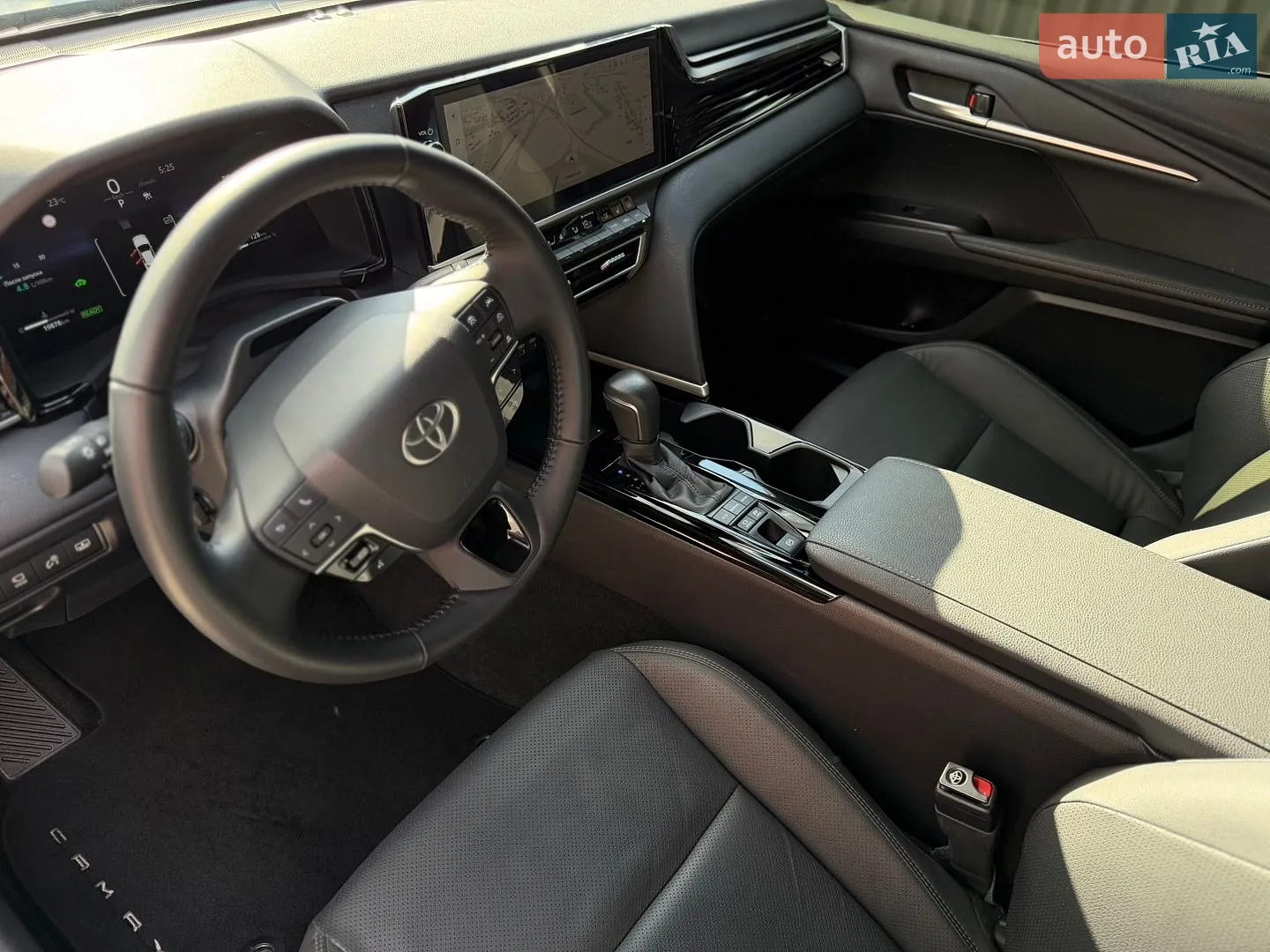 2025 Toyota Camry - мініатюра 33