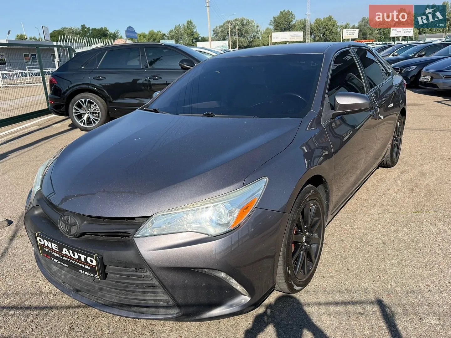 2015 Toyota Camry - мініатюра 2