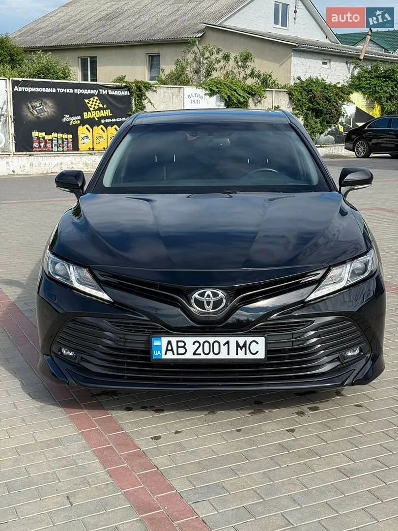 2018 Toyota Camry - мініатюра 16