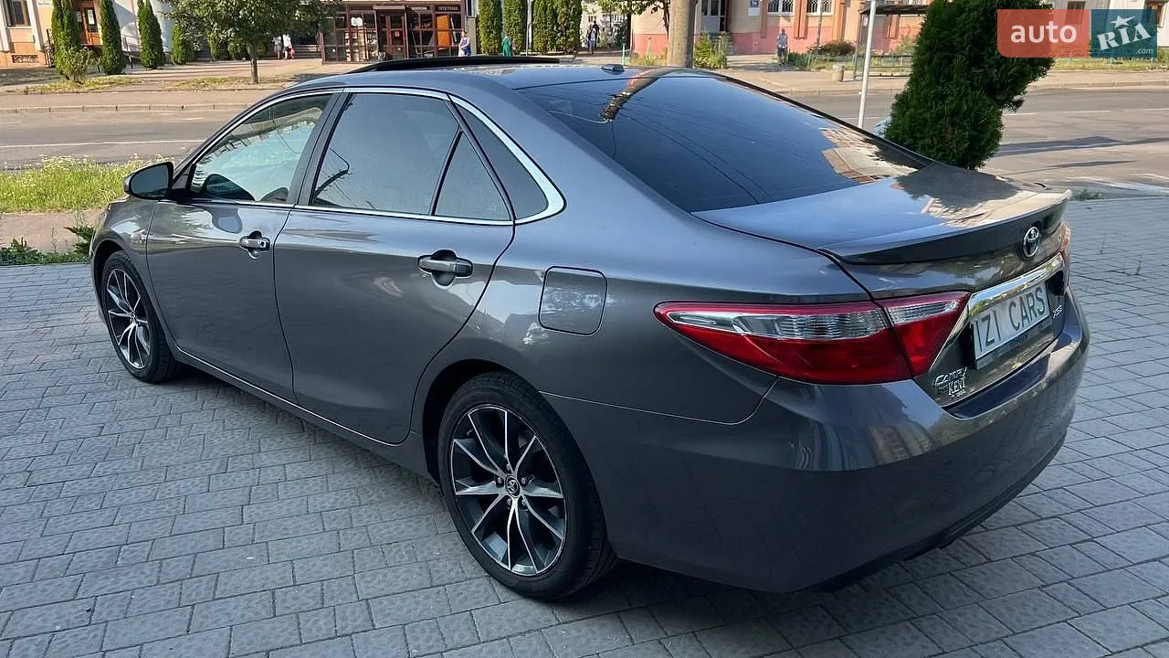 2016 Toyota Camry - мініатюра 5